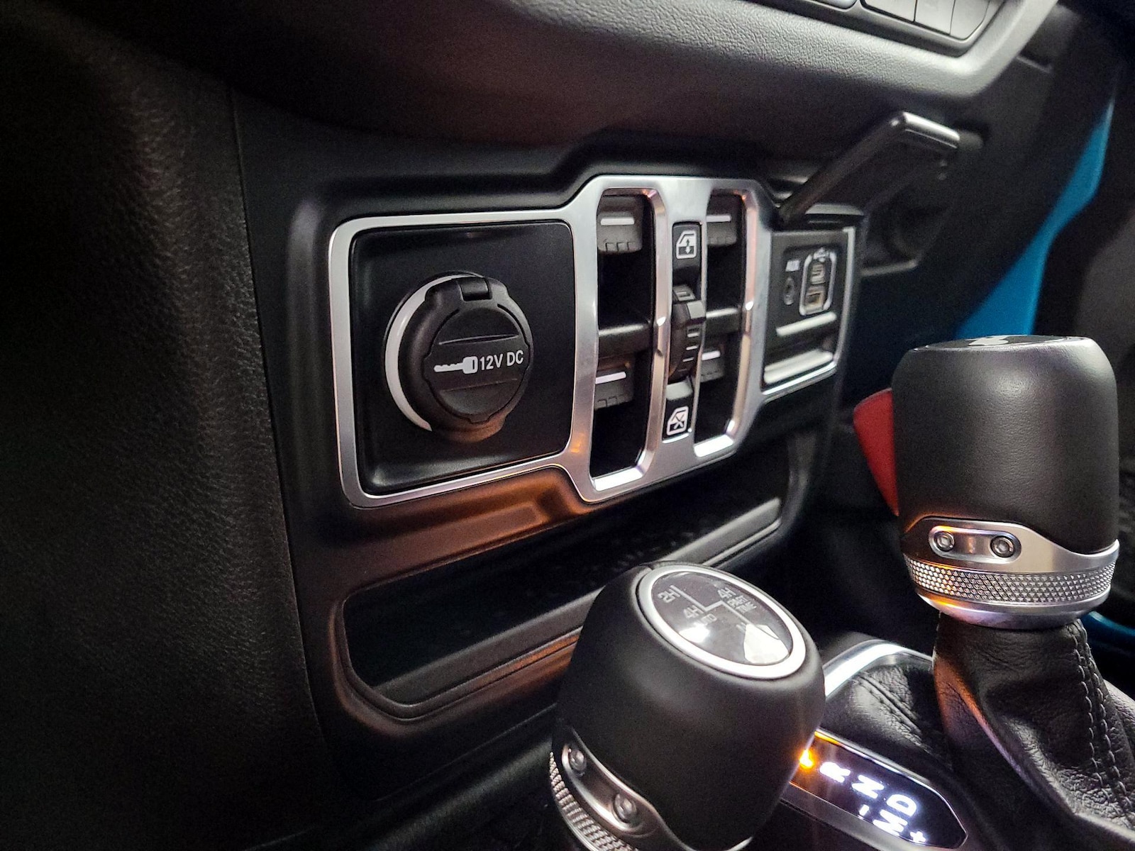 2024 Jeep Wrangler 4xe Sahara 4XE - Photo 19