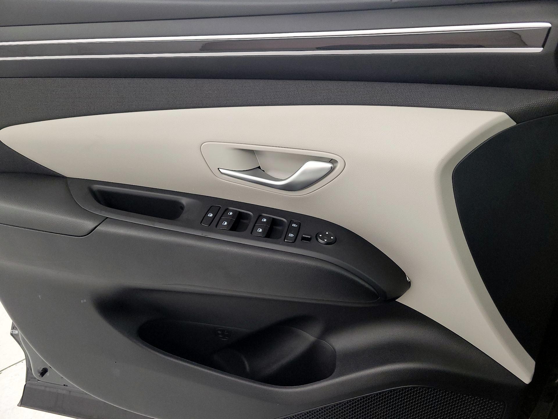 Thumbnail: 2024 Hyundai Tucson - 12