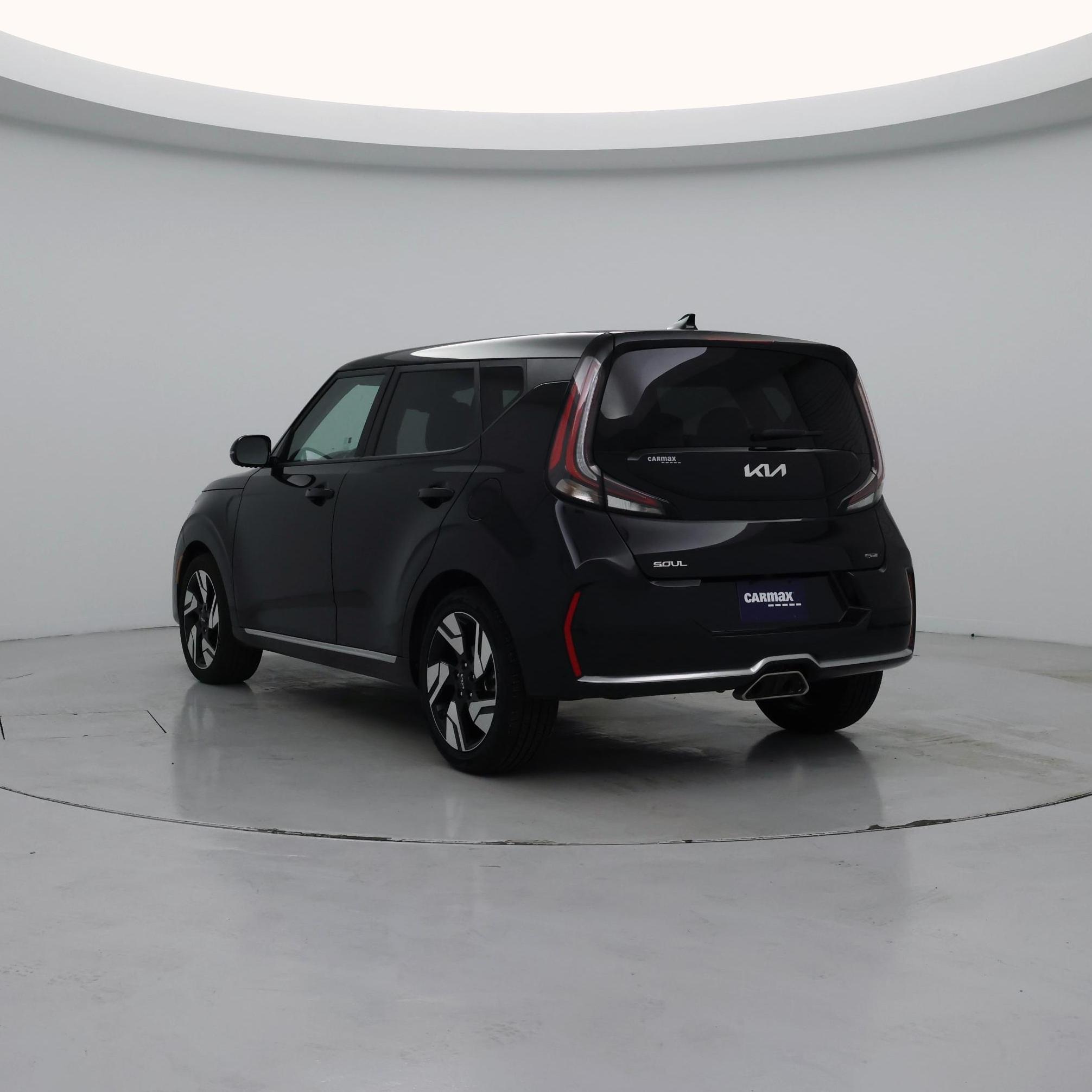Thumbnail: 2023 Kia Soul - 2