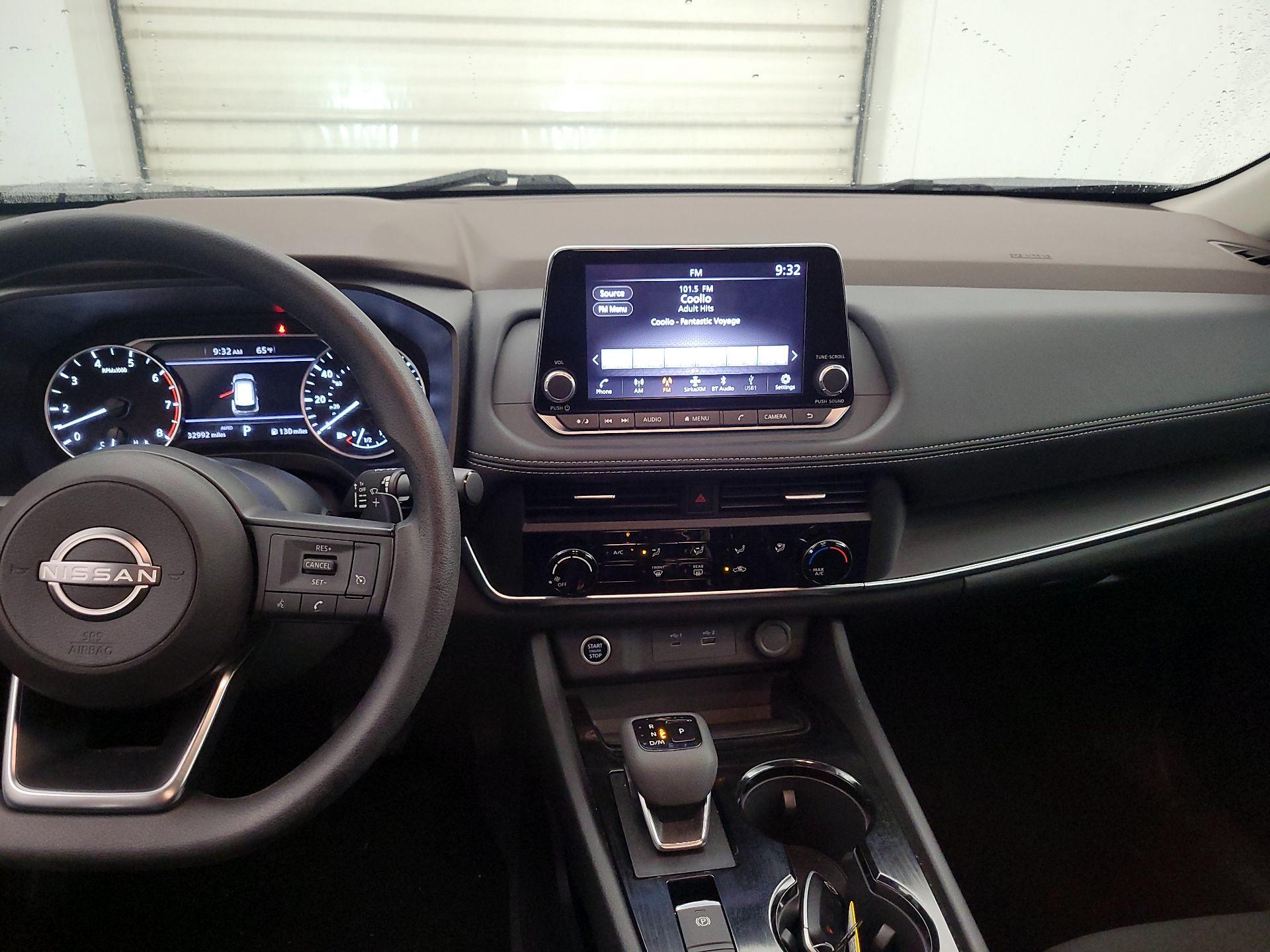Thumbnail: 2023 Nissan Rogue - 9