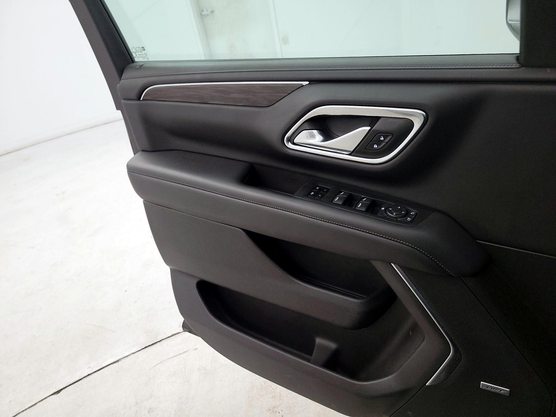 Thumbnail: 2021 Chevrolet Suburban - 12