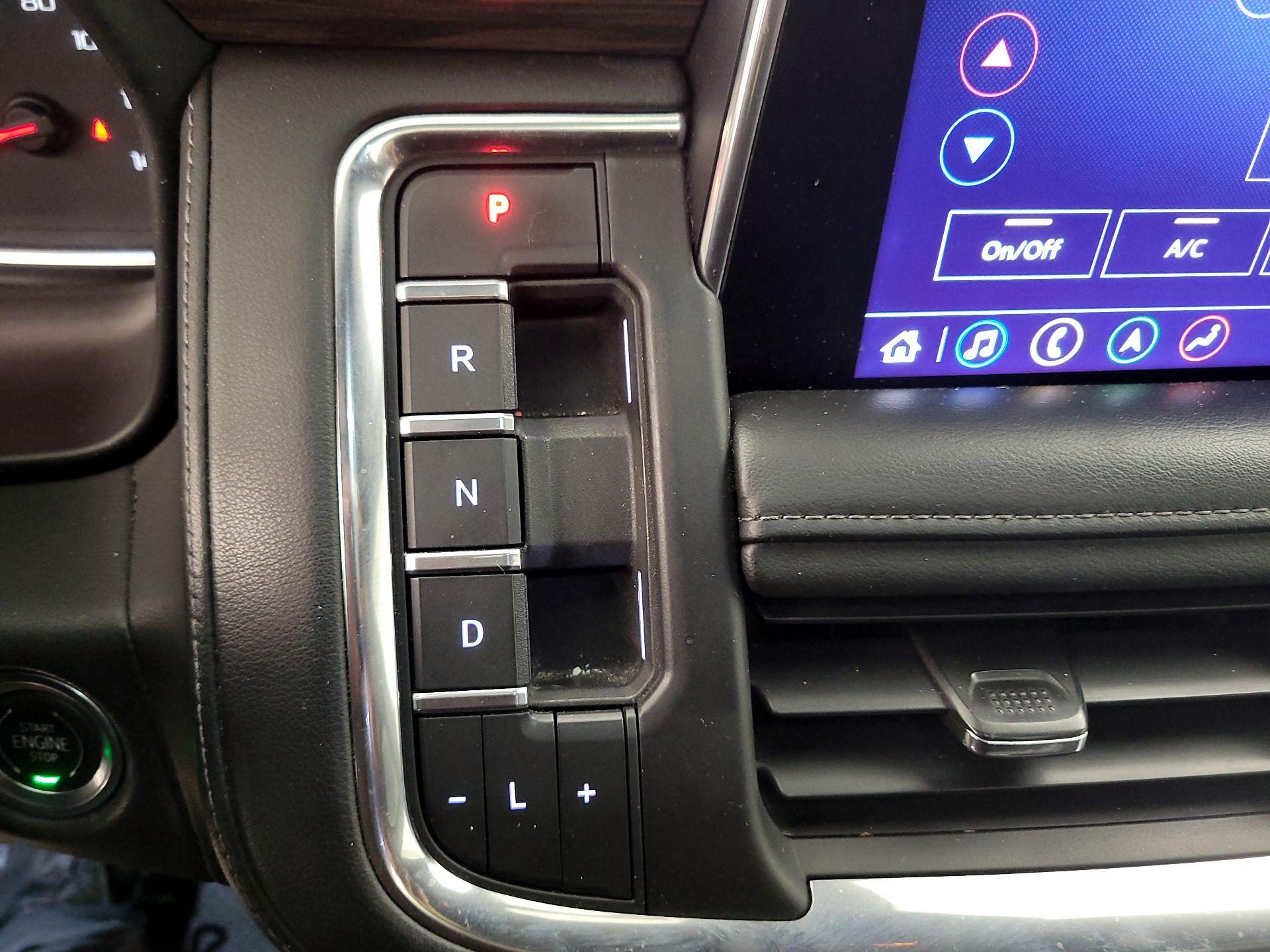Thumbnail: 2021 Chevrolet Suburban - 17