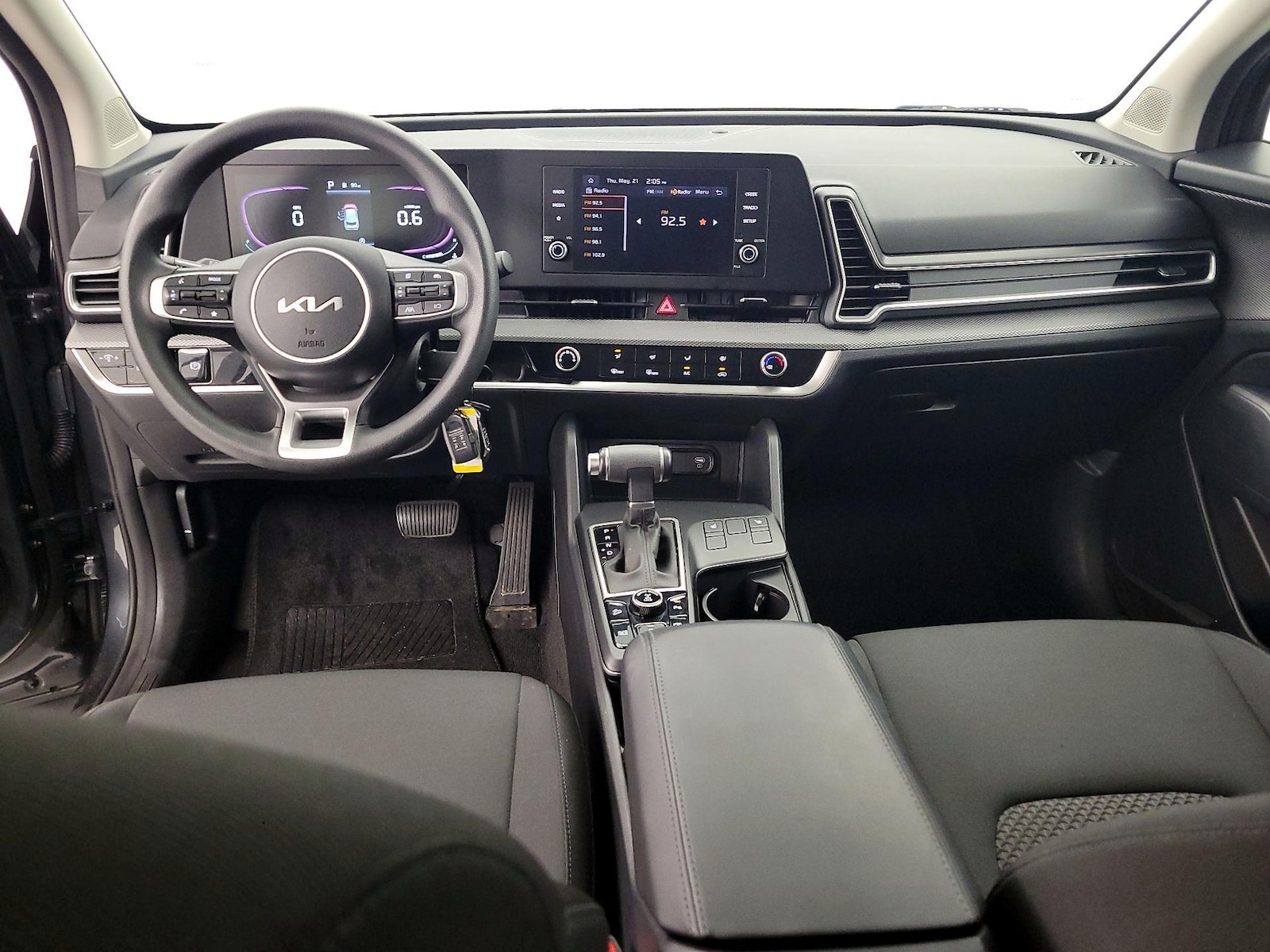 2023 Kia Sportage LX - Photo 10