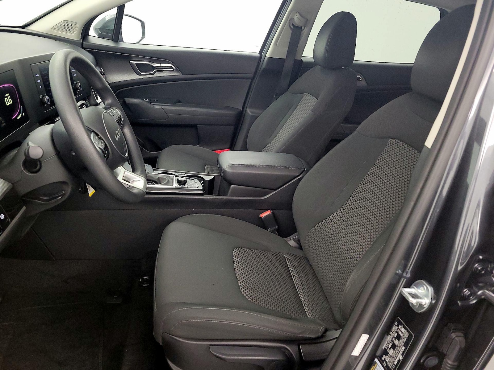 2023 Kia Sportage LX - Photo 12