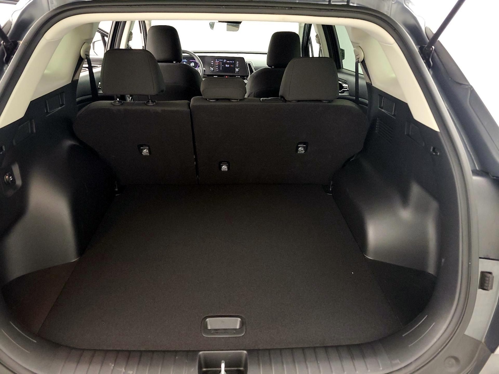 2023 Kia Sportage LX - Photo 21