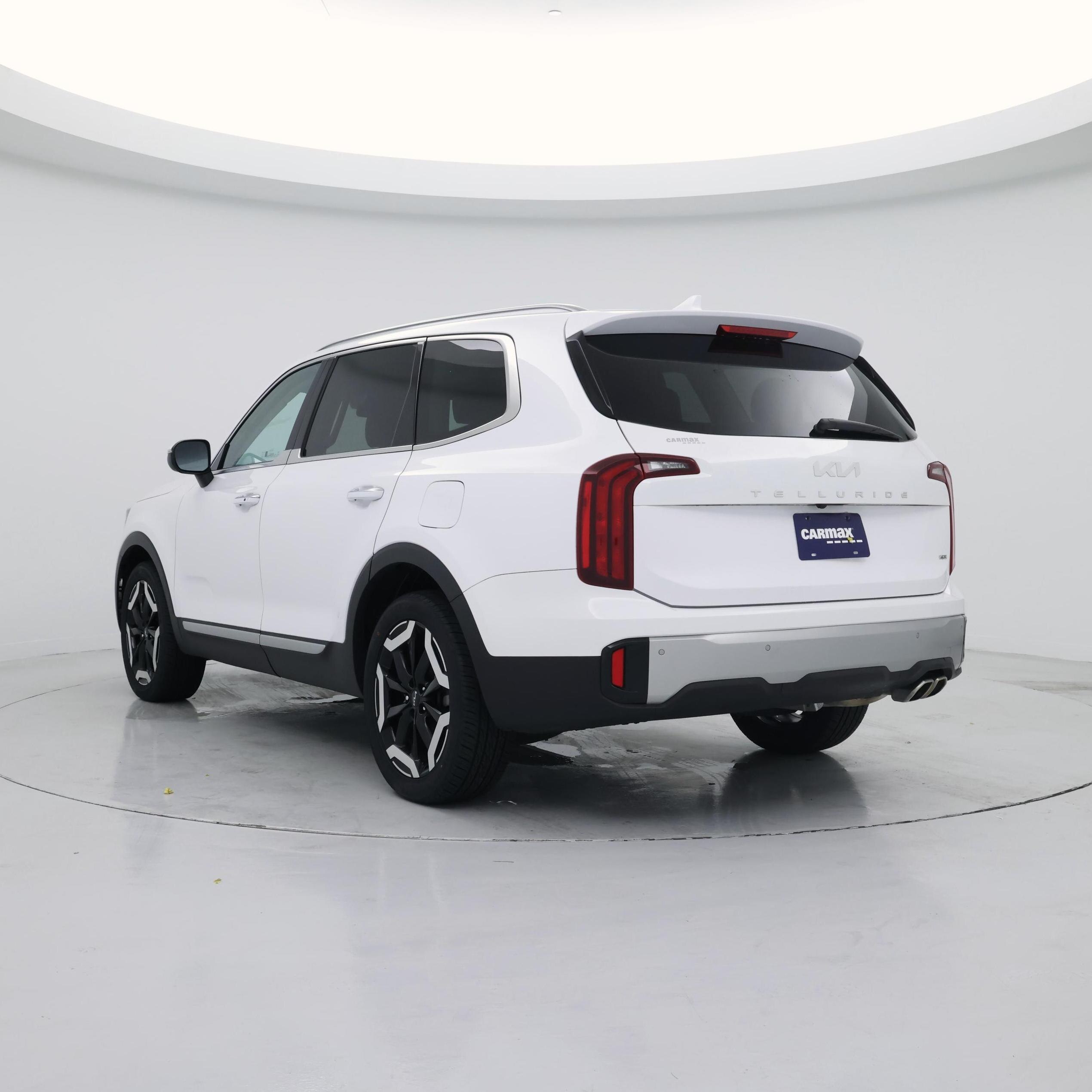 Thumbnail: 2023 Kia Telluride - 2