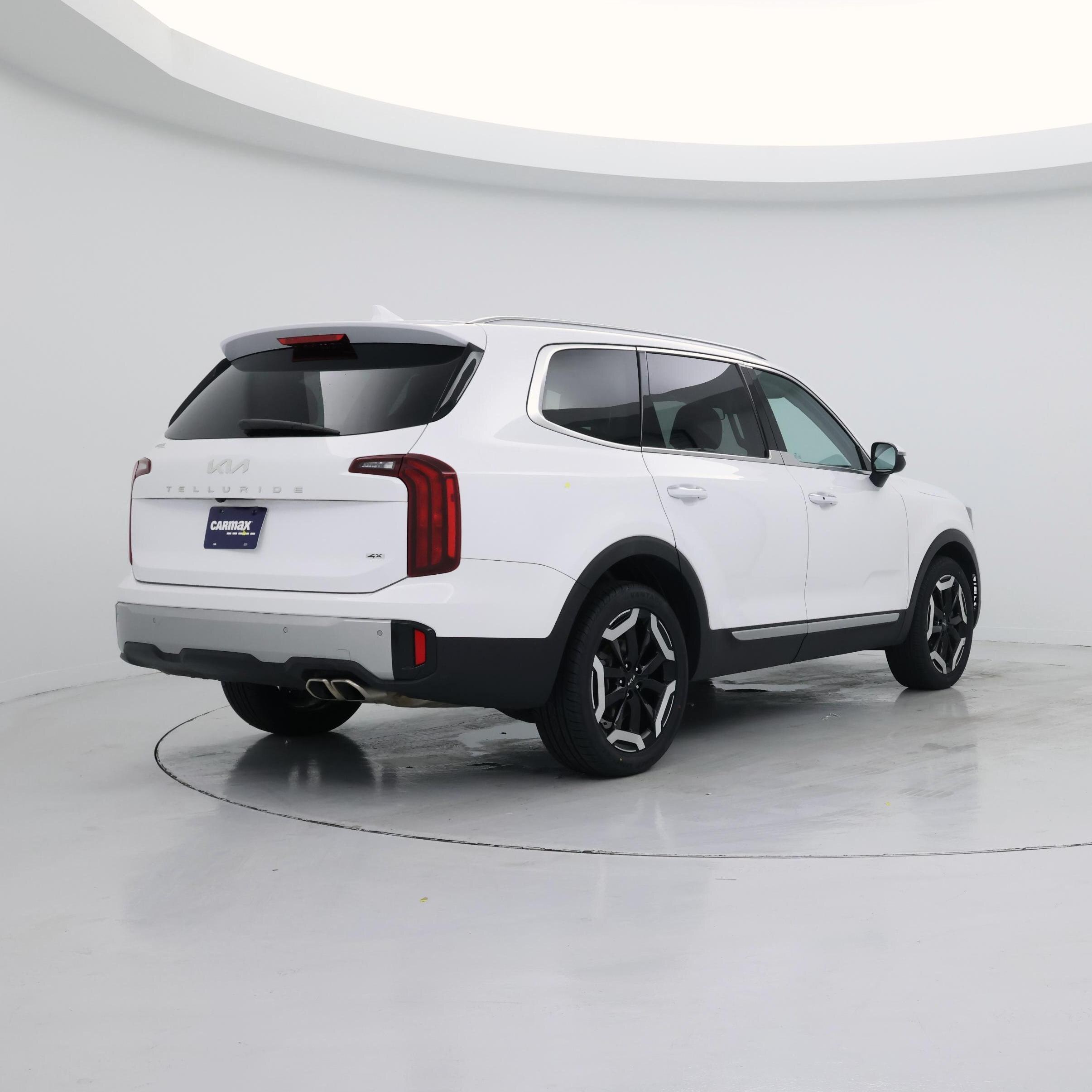 Thumbnail: 2023 Kia Telluride - 8