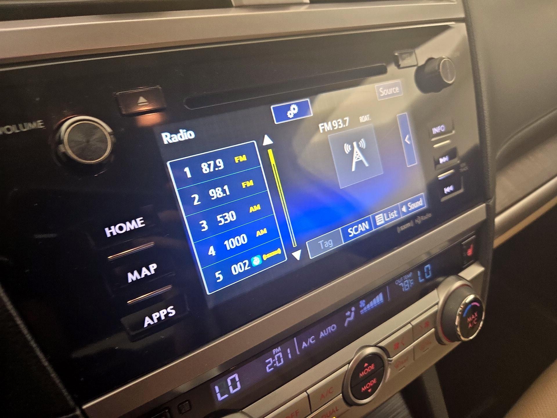 Thumbnail: 2016 Subaru Outback - 16