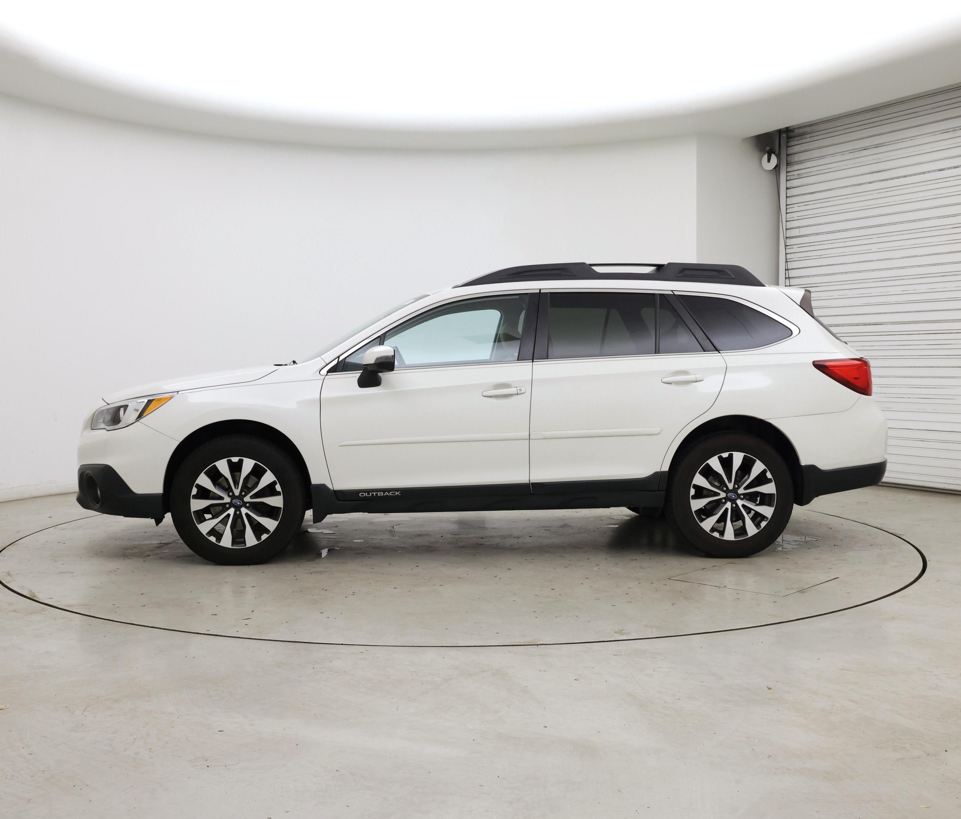 Thumbnail: 2016 Subaru Outback - 3