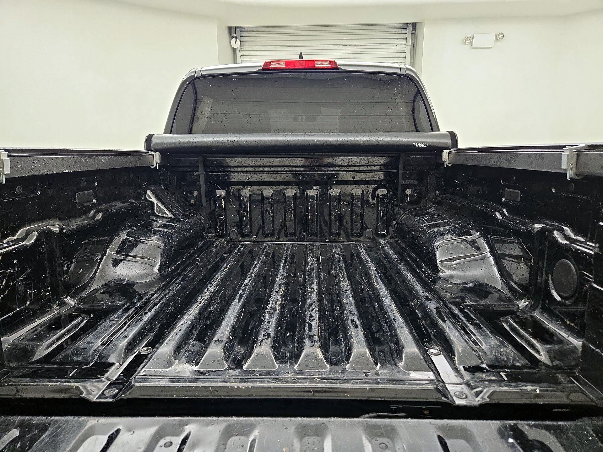 Thumbnail: 2023 Nissan Frontier - 19