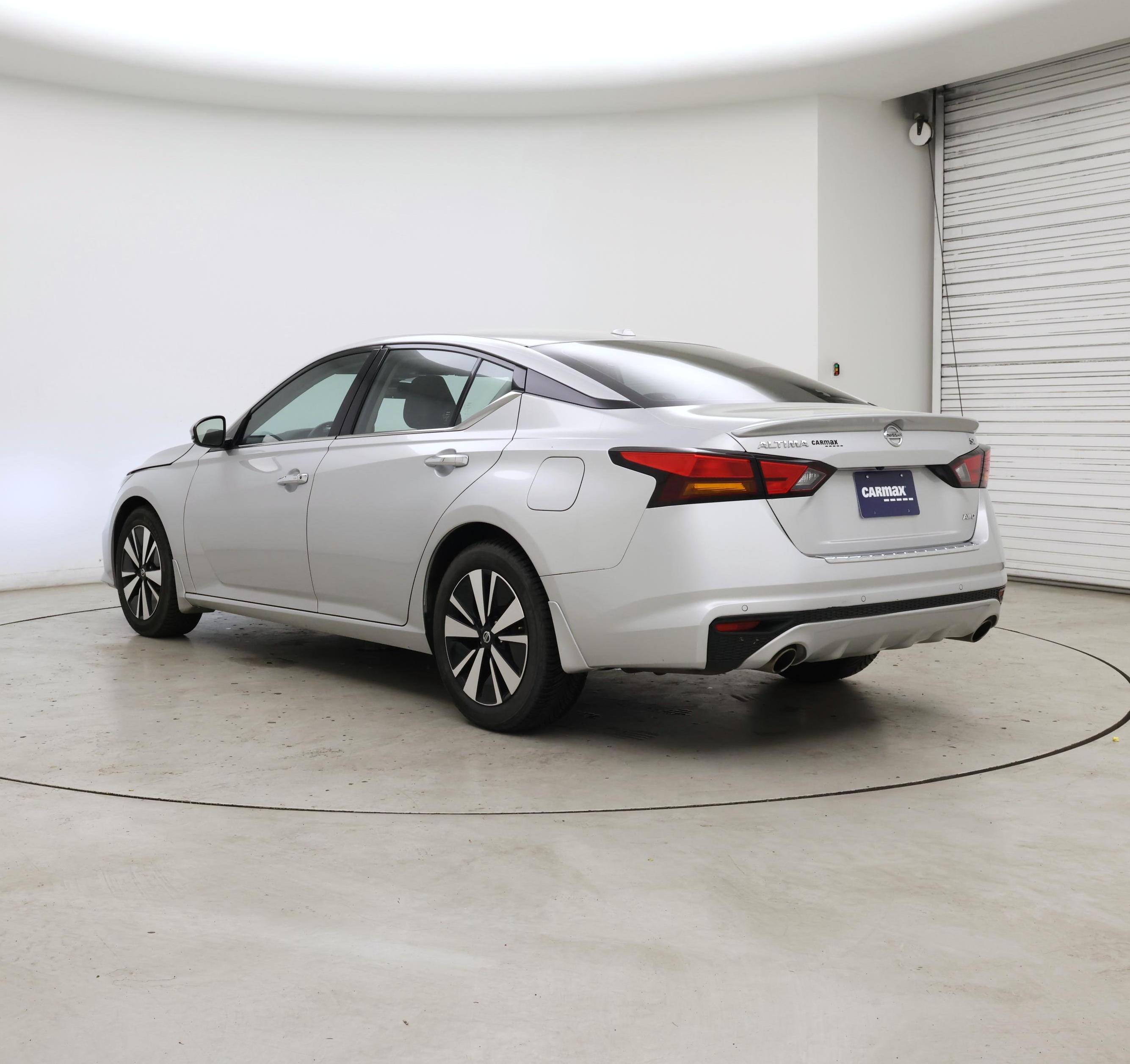 Thumbnail: 2020 Nissan Altima - 2