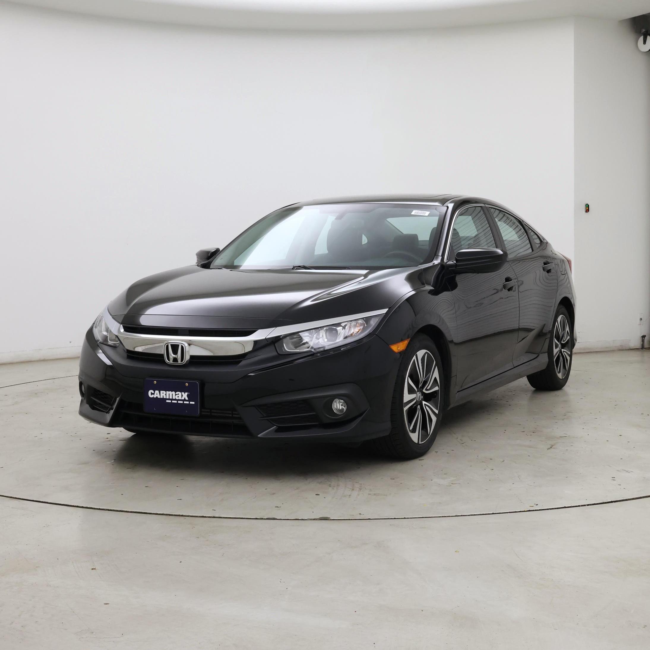 Thumbnail: 2017 Honda Civic - 4