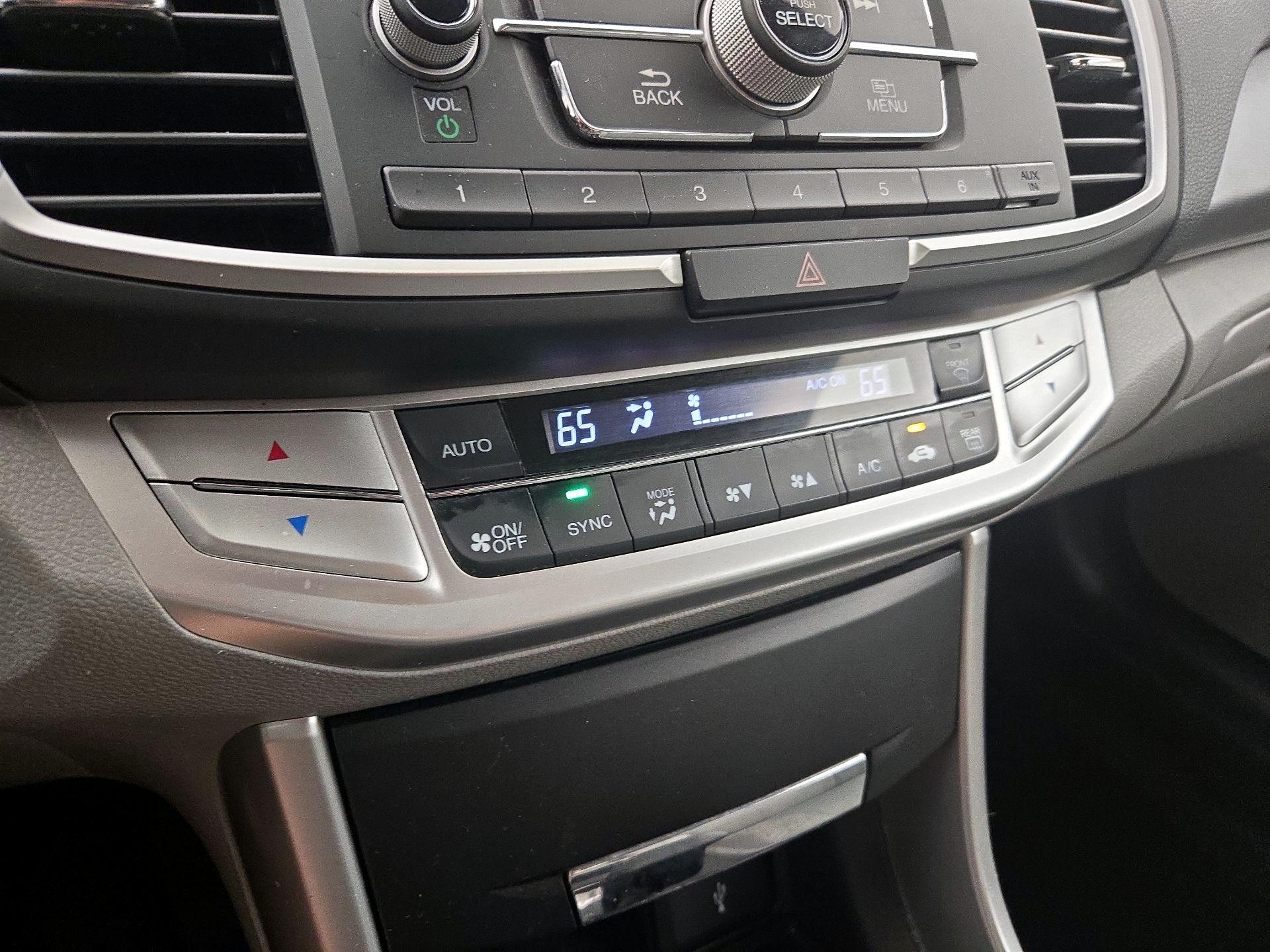 Thumbnail: 2014 Honda Accord - 16