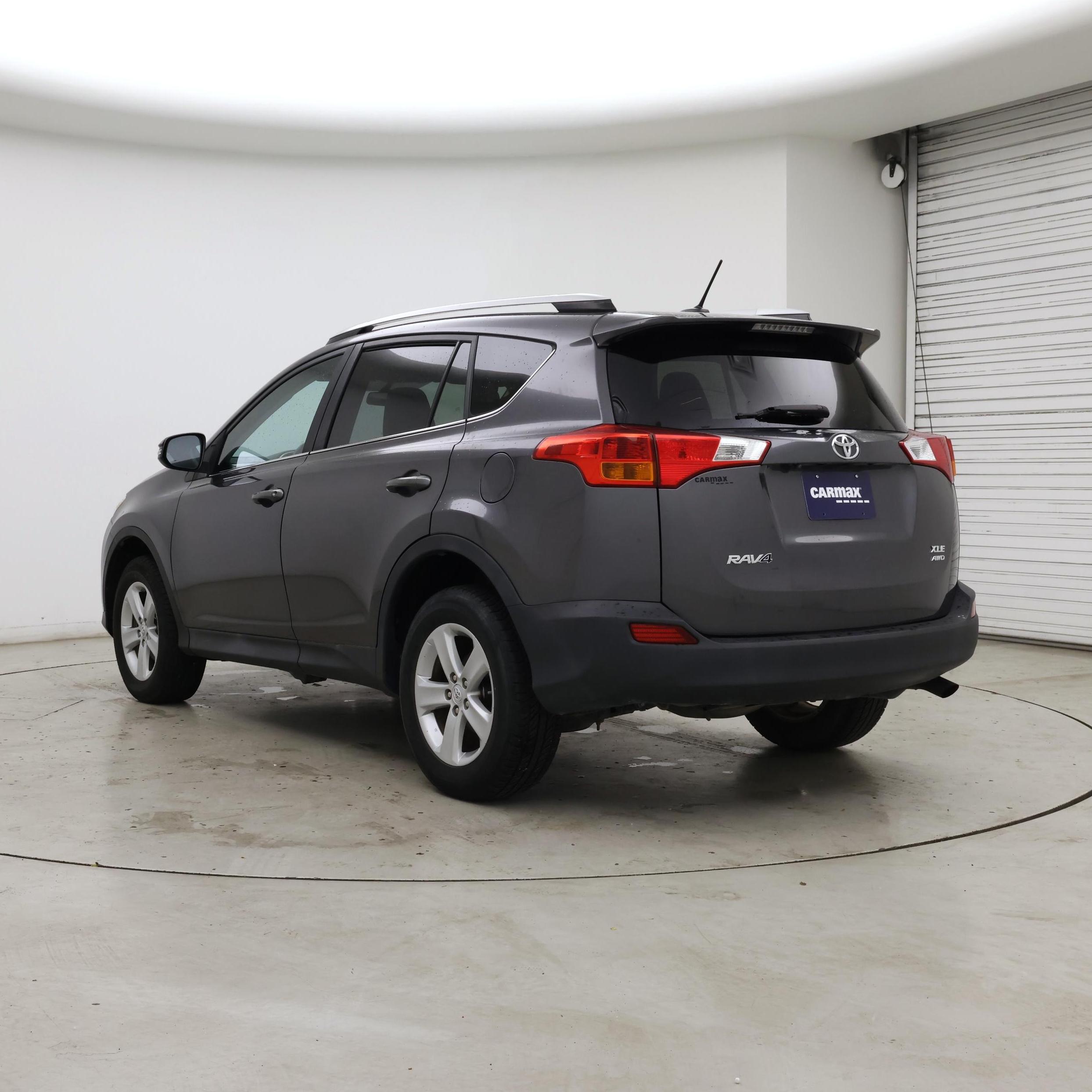 Thumbnail: 2014 Toyota RAV4 - 2