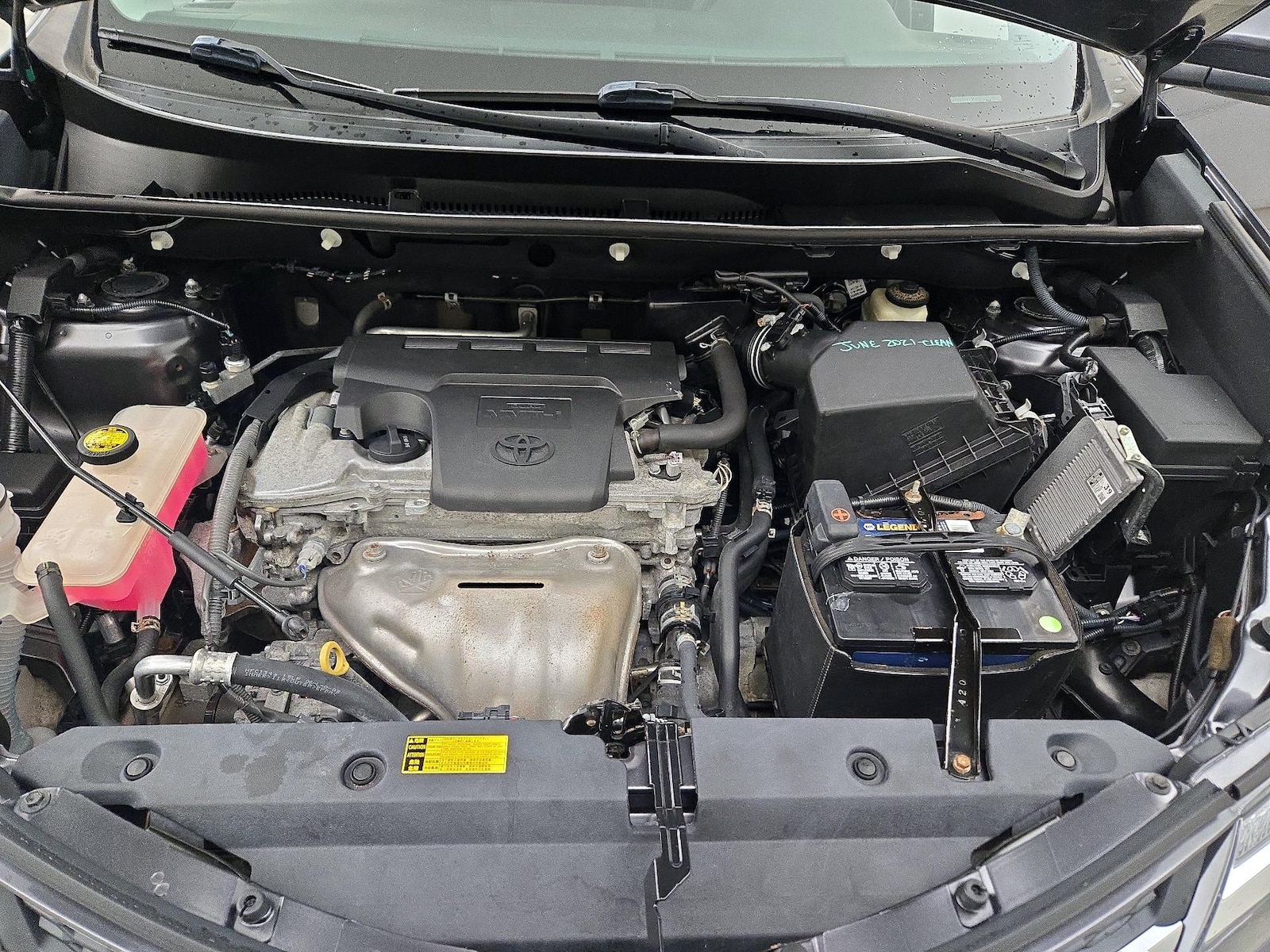 2014 Toyota RAV4 XLE - Photo 24