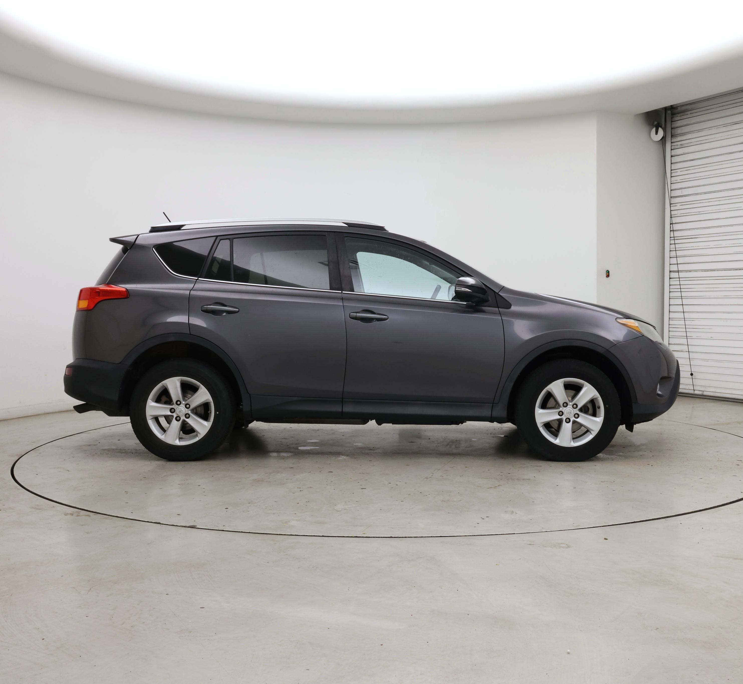 Thumbnail: 2014 Toyota RAV4 - 7