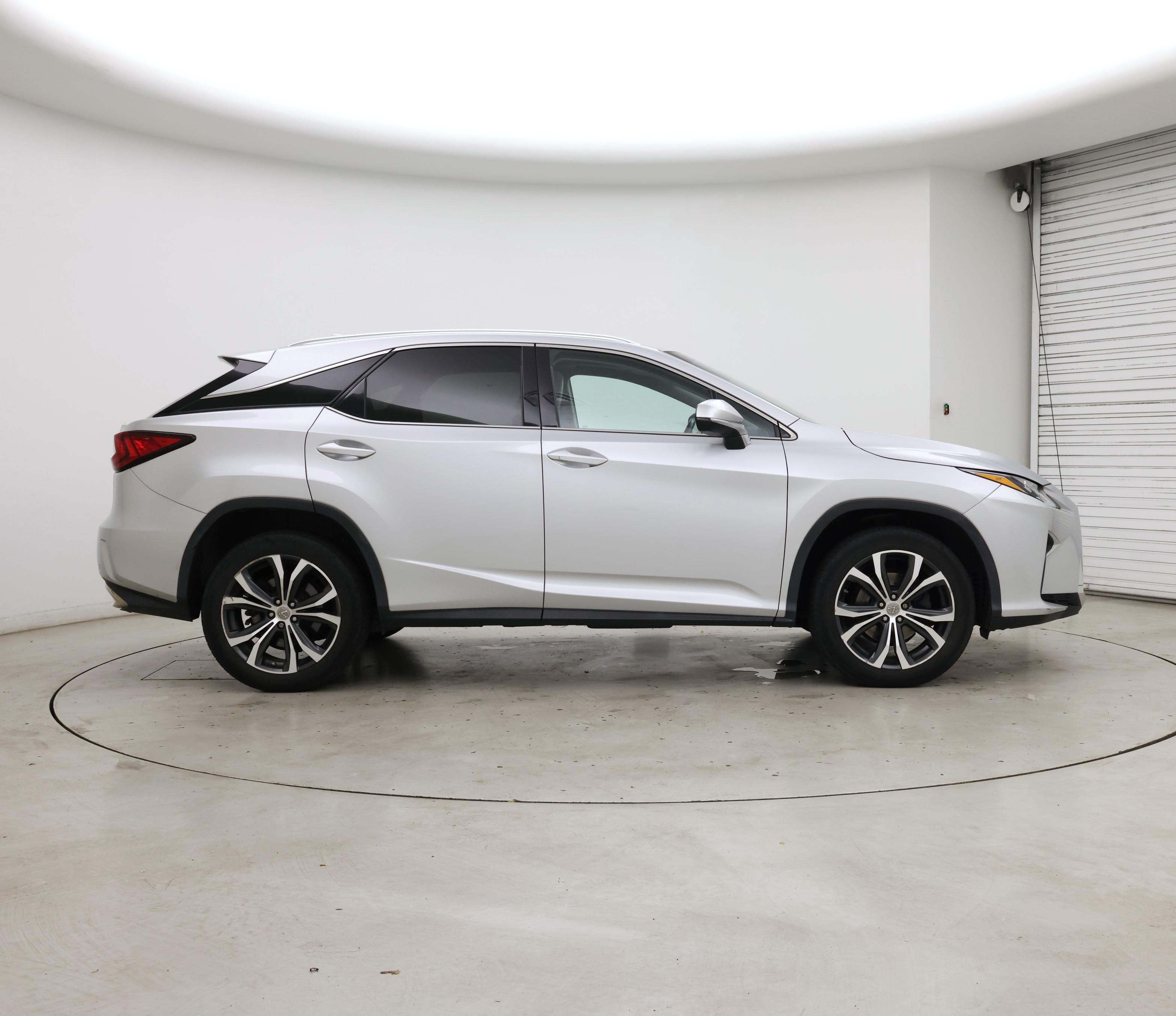 Thumbnail: 2017 Lexus RX - 7