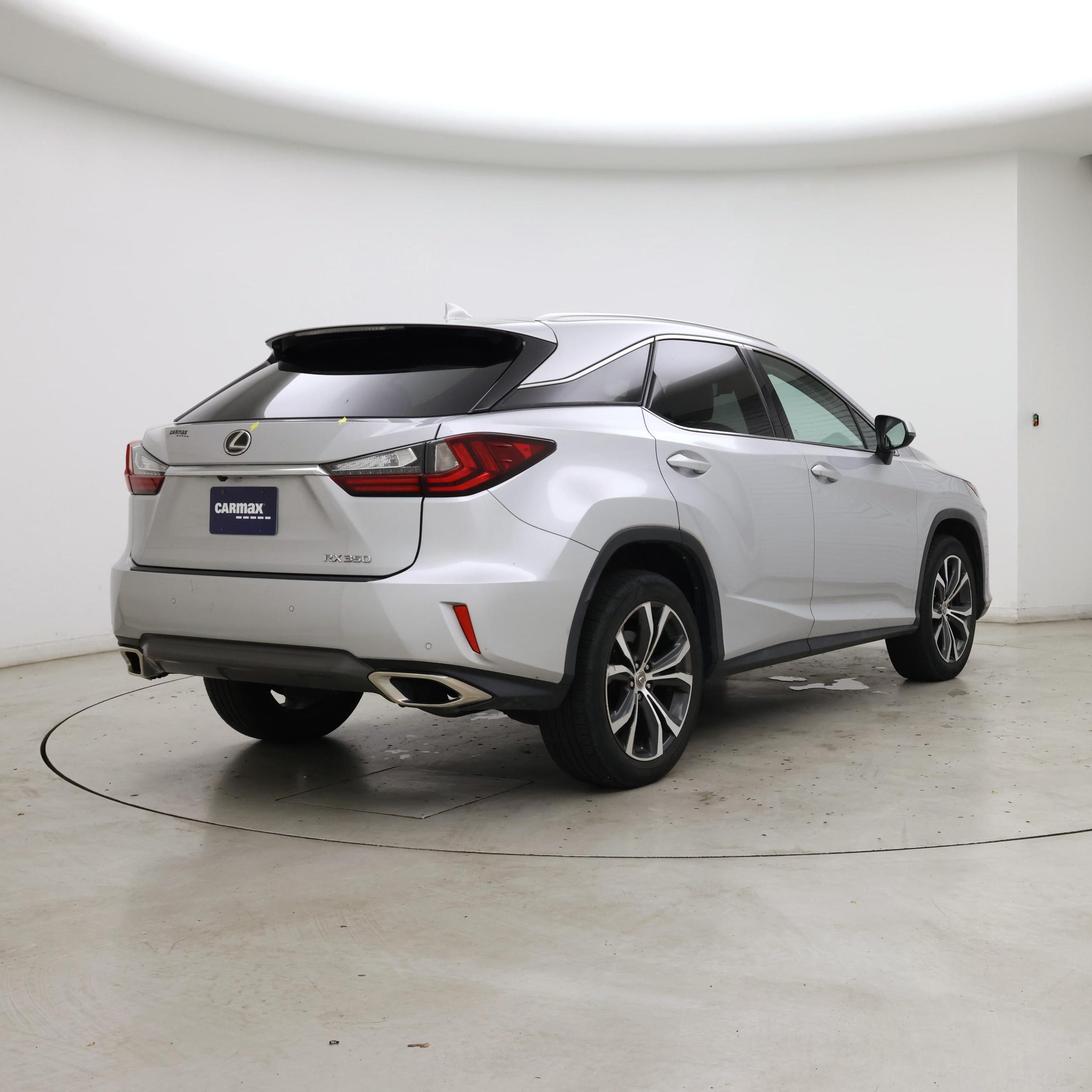 Thumbnail: 2017 Lexus RX - 8