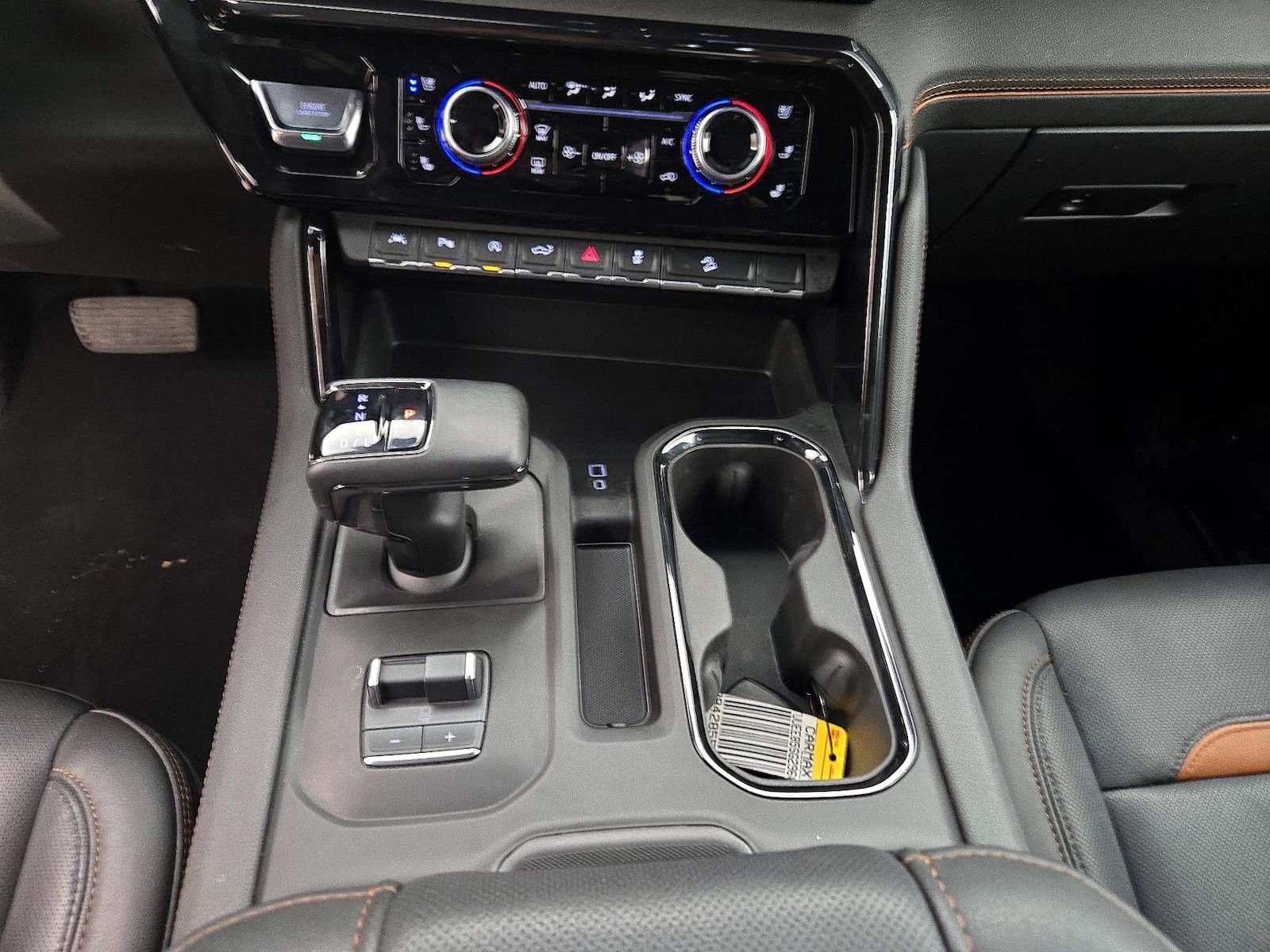 2025 GMC Sierra 1500 AT4 - Photo 18