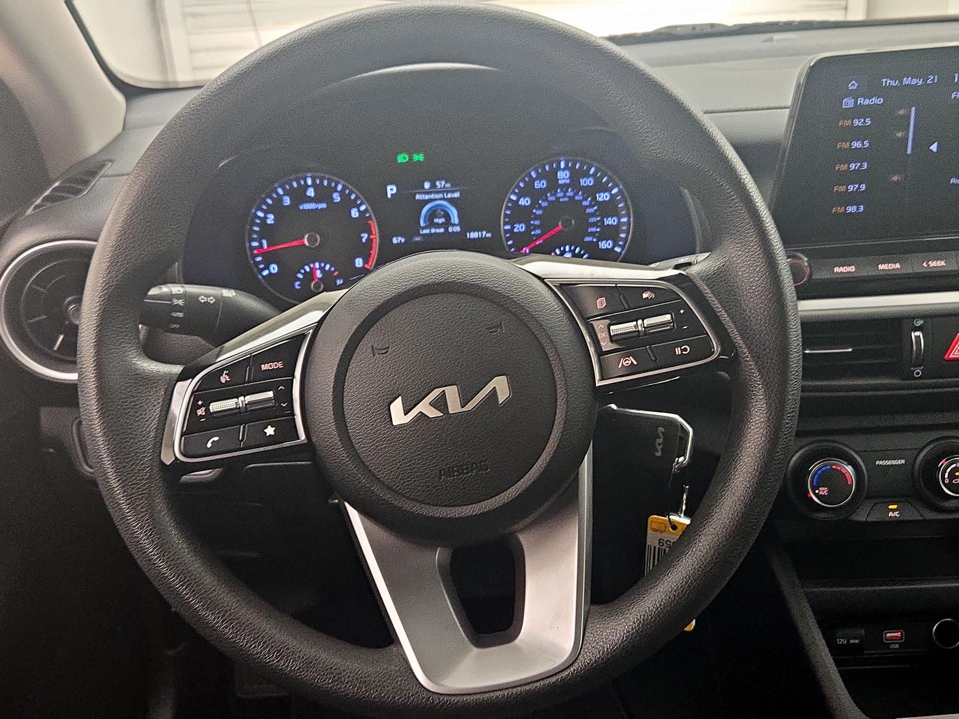 Thumbnail: 2023 Kia Forte - 10
