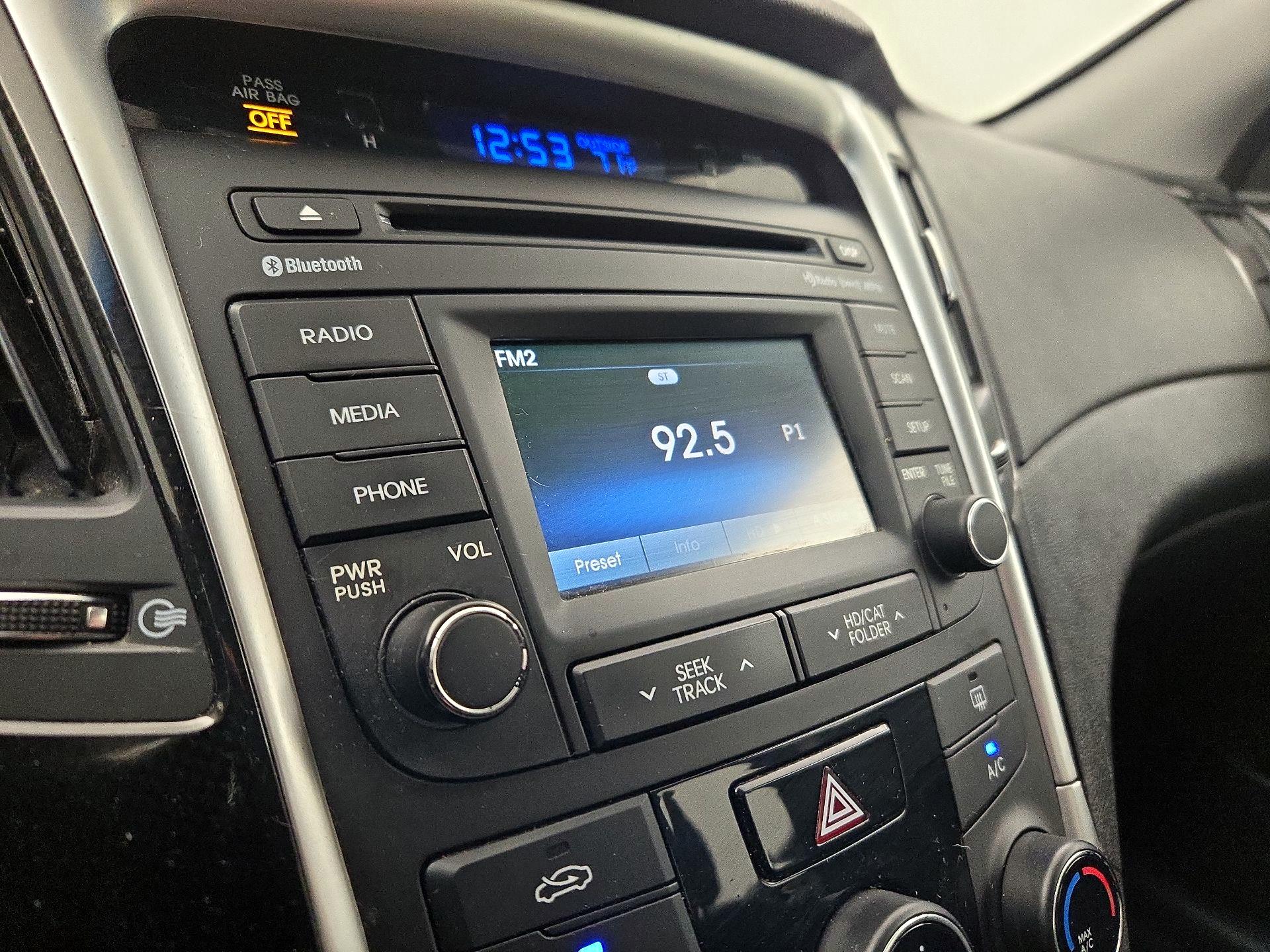 Thumbnail: 2014 Hyundai Sonata - 15
