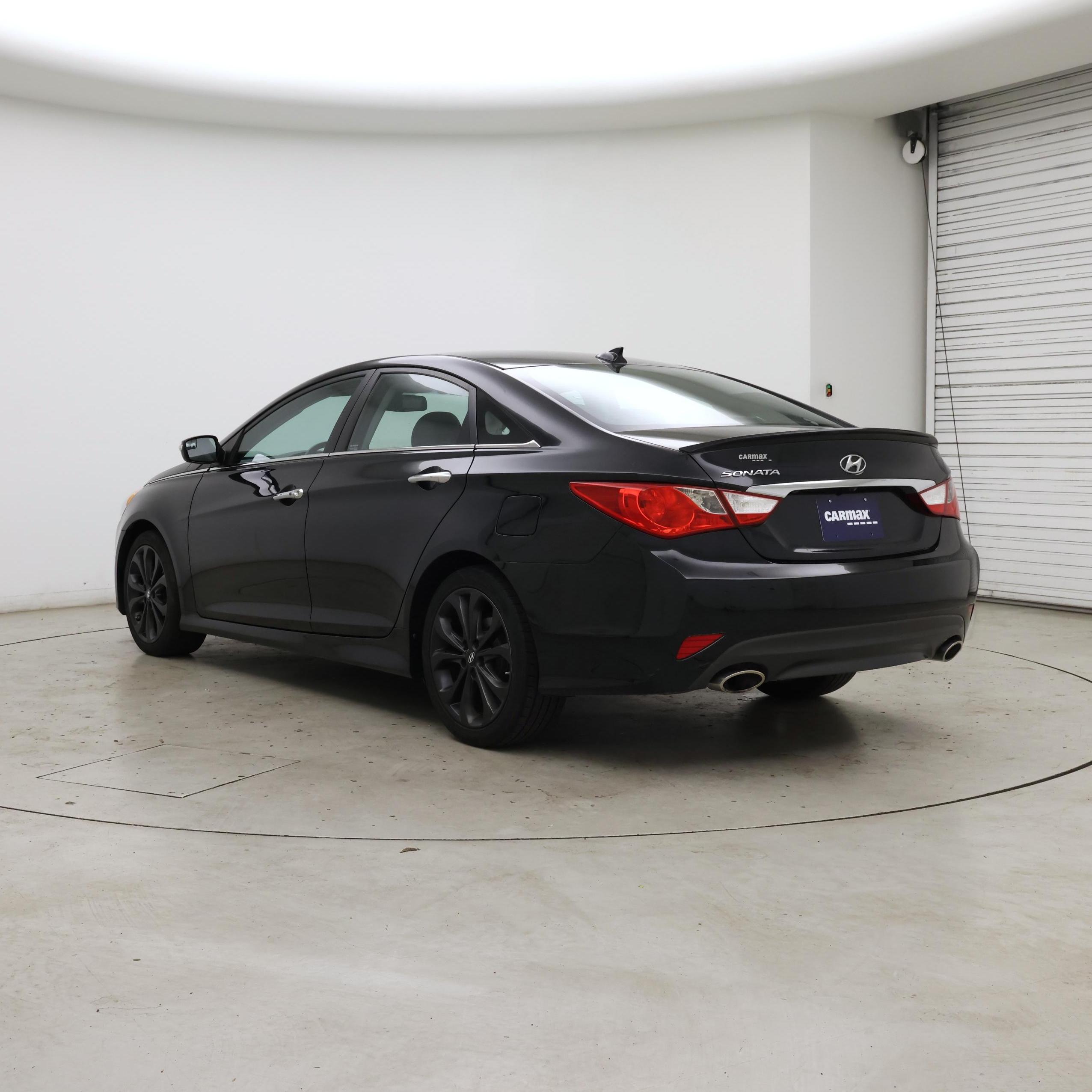Thumbnail: 2014 Hyundai Sonata - 2