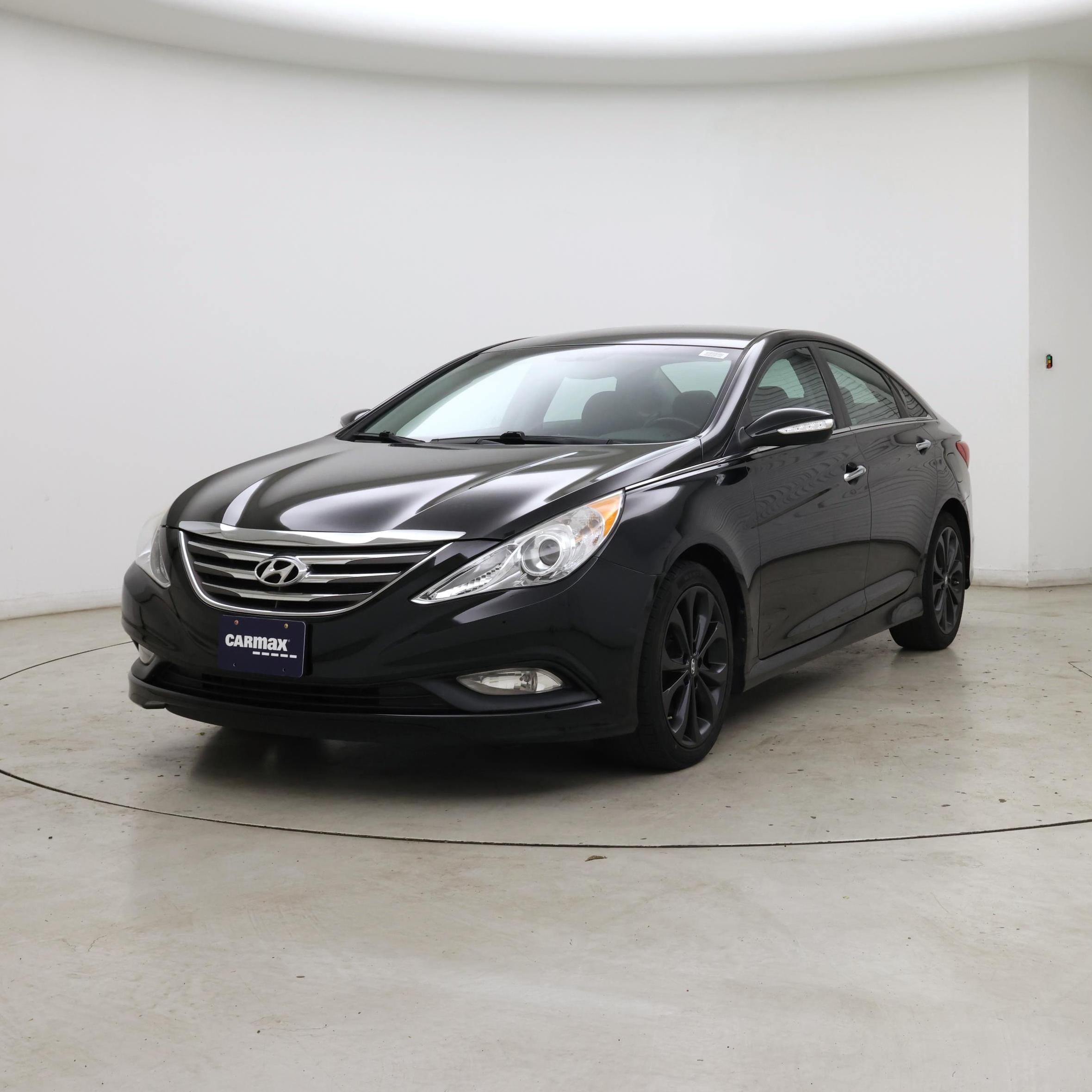 Thumbnail: 2014 Hyundai Sonata - 4