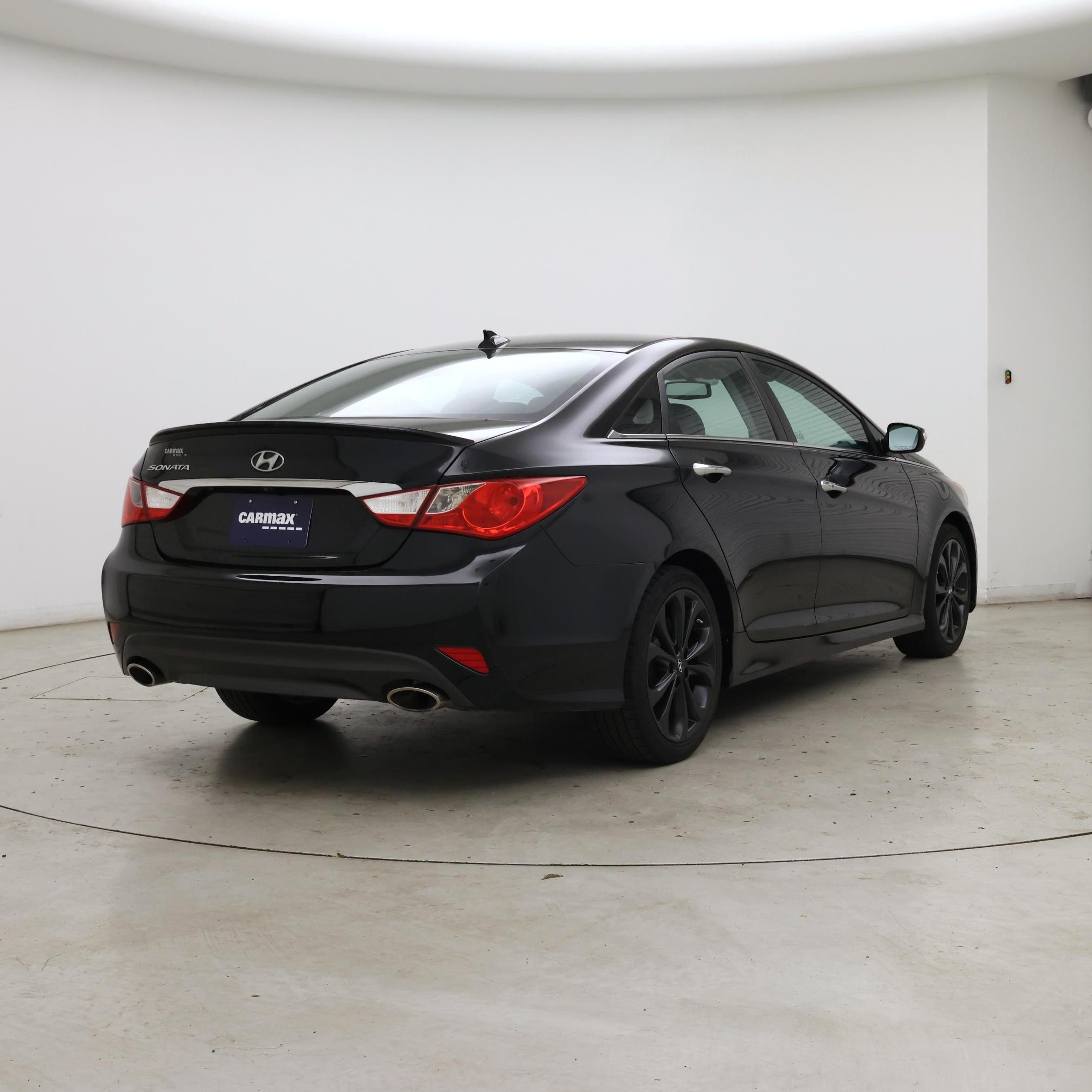 Thumbnail: 2014 Hyundai Sonata - 8