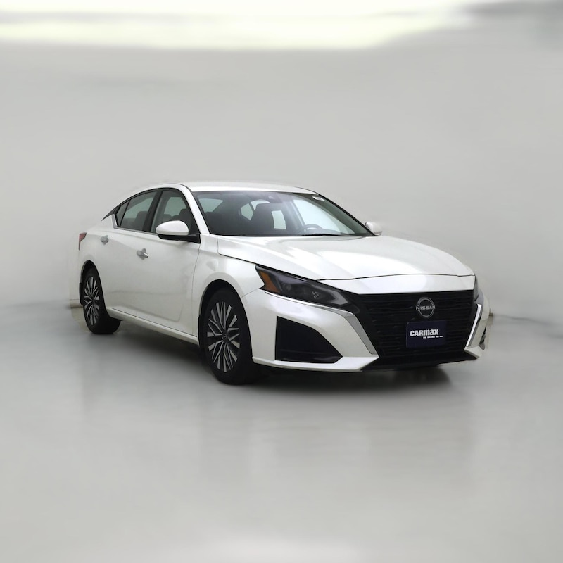 2023 Nissan Altima SV