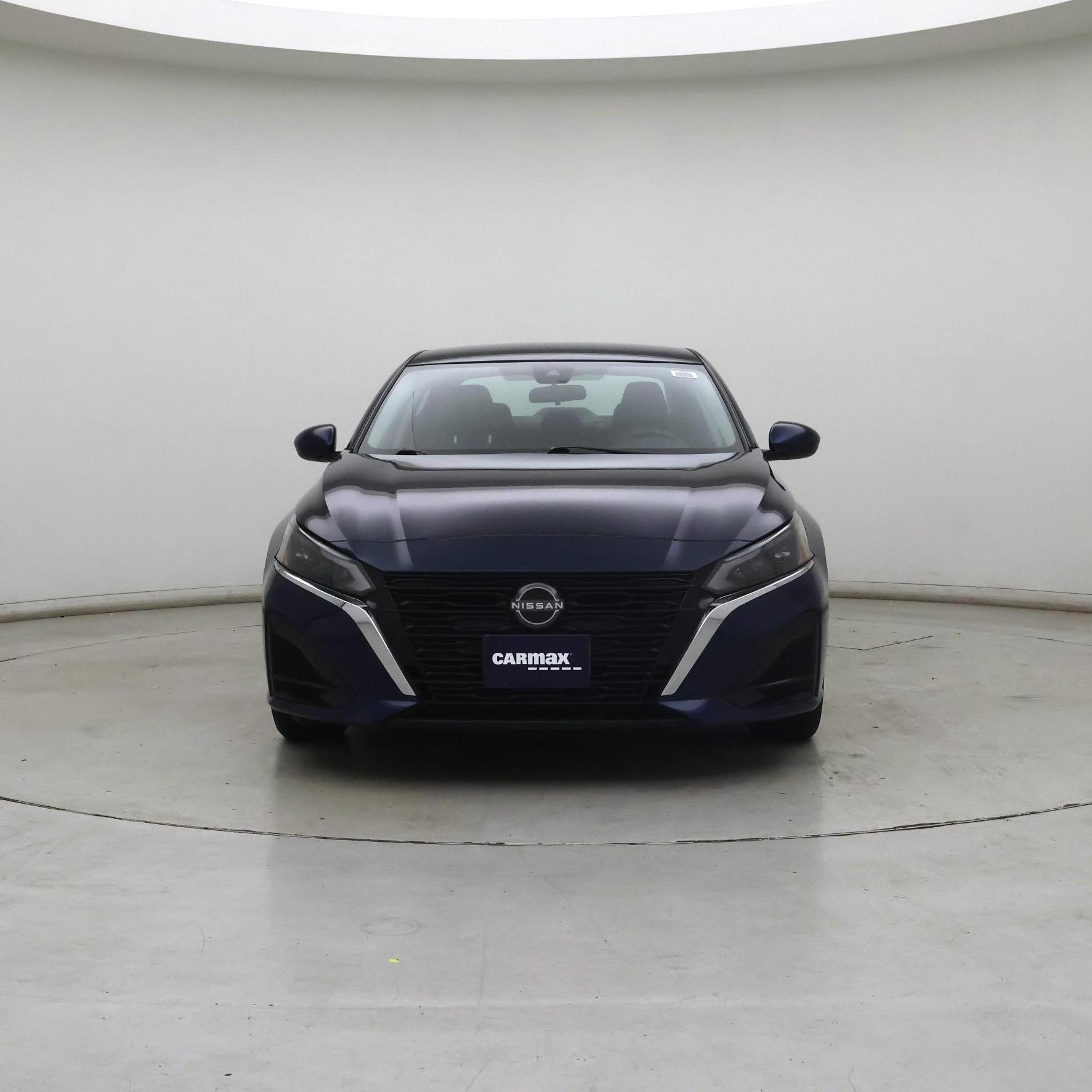 Thumbnail: 2023 Nissan Altima - 5