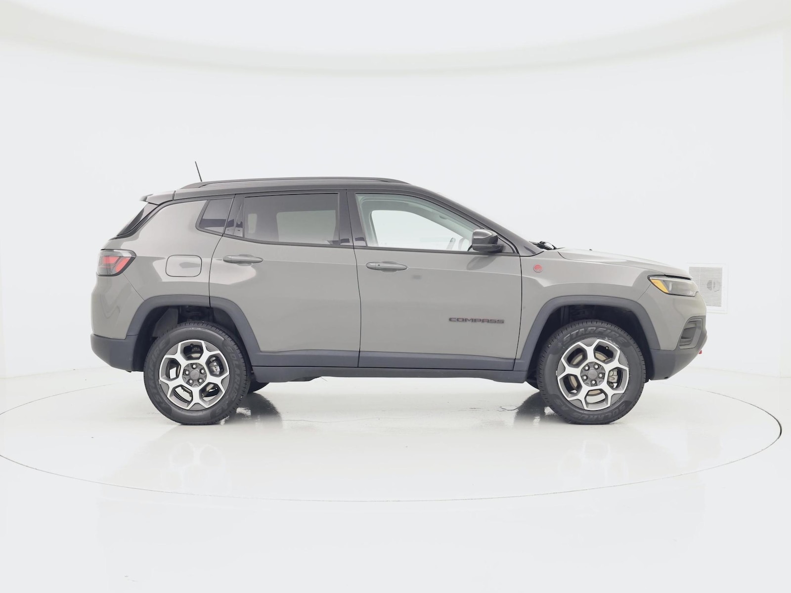 2022 Jeep Compass Trailhawk - Photo 8