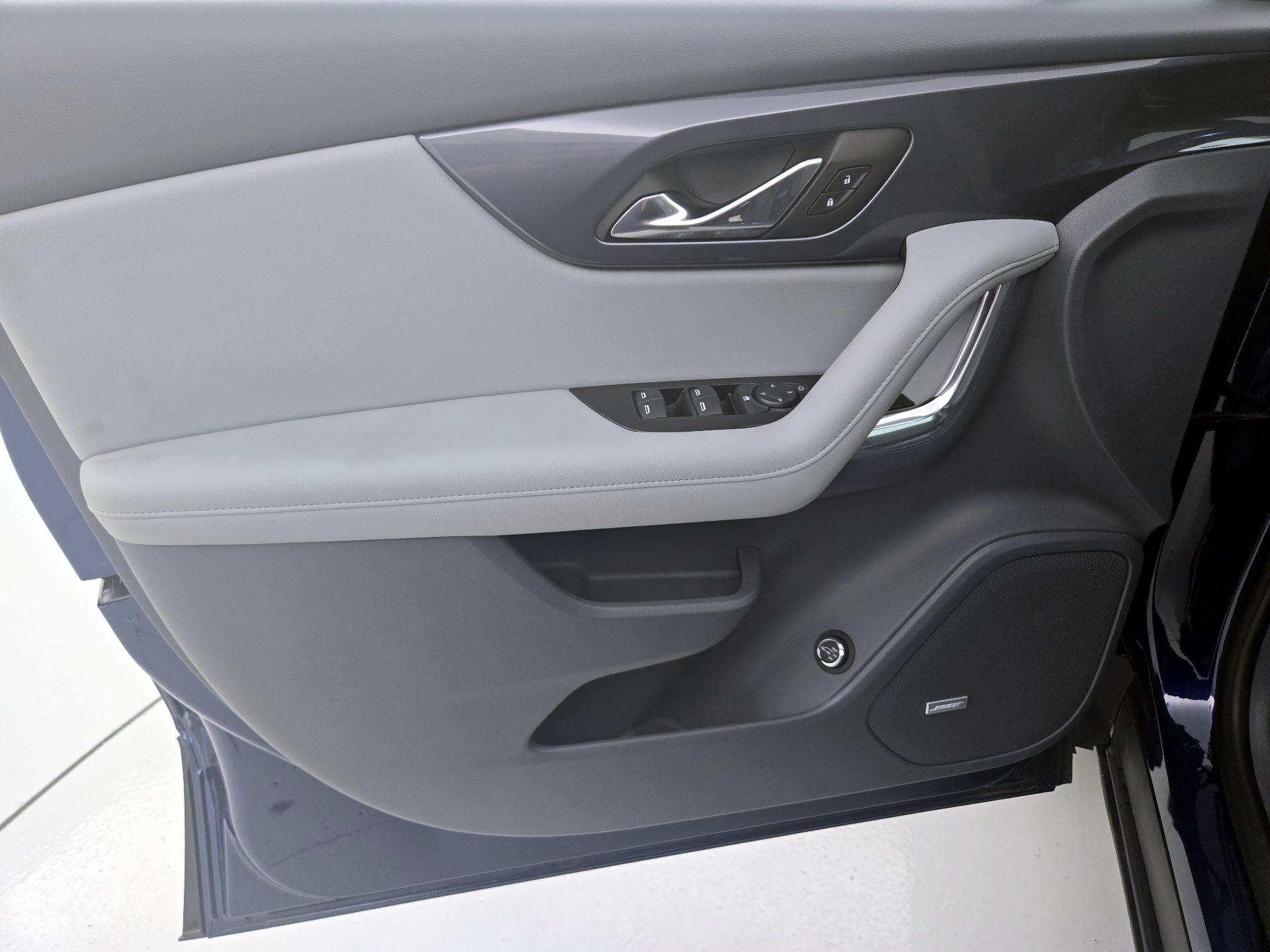 Thumbnail: 2022 Chevrolet Blazer - 12