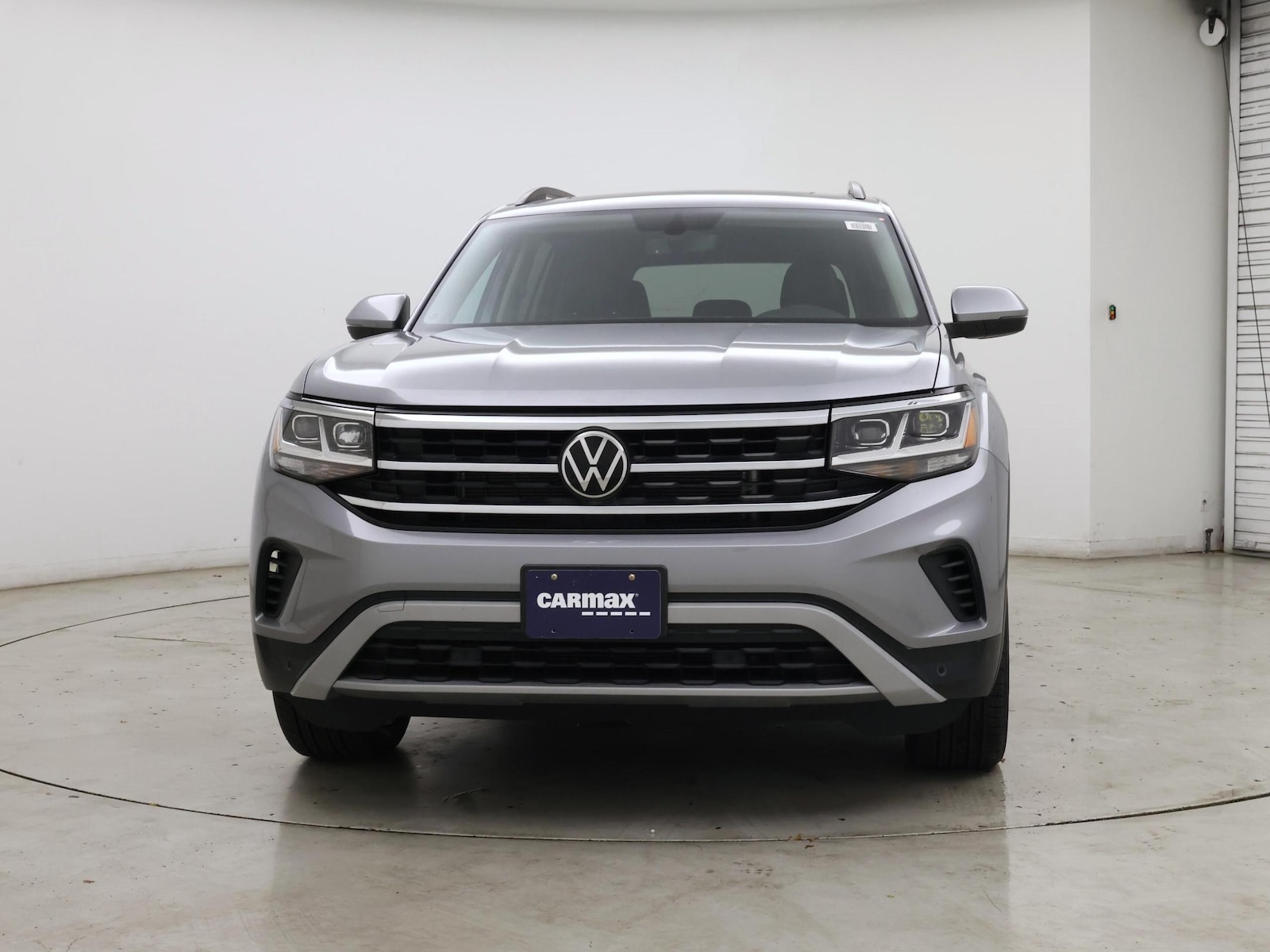 2023 Volkswagen Atlas SE w/Tech - Photo 6