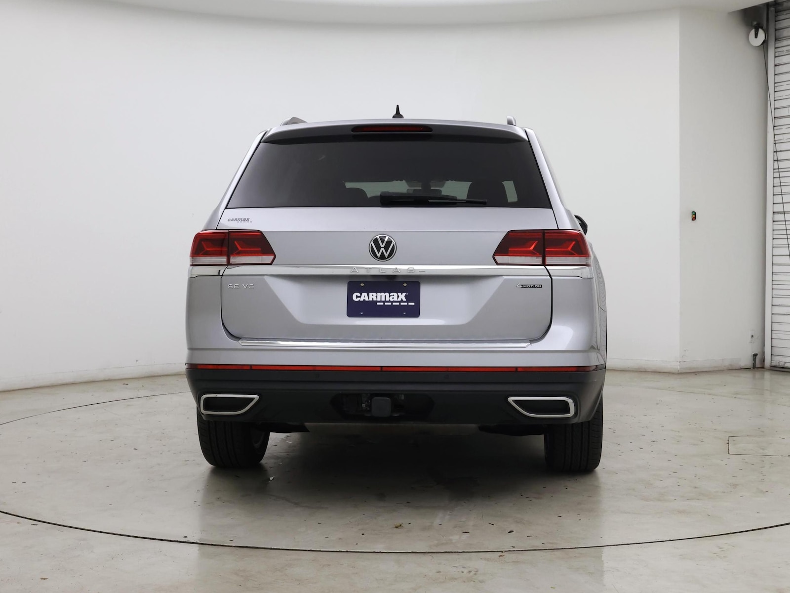 2023 Volkswagen Atlas SE w/Tech - Photo 7