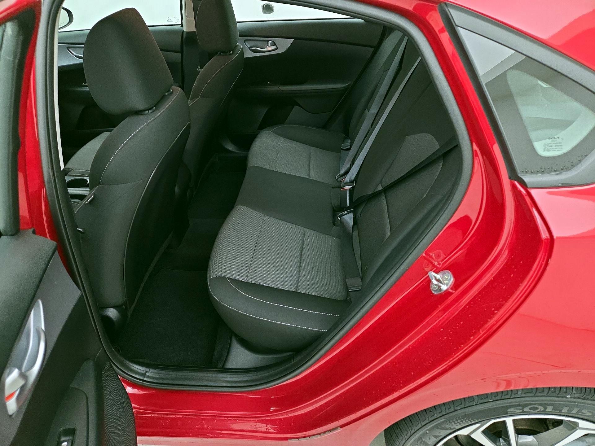 Thumbnail: 2023 Kia Forte - 19