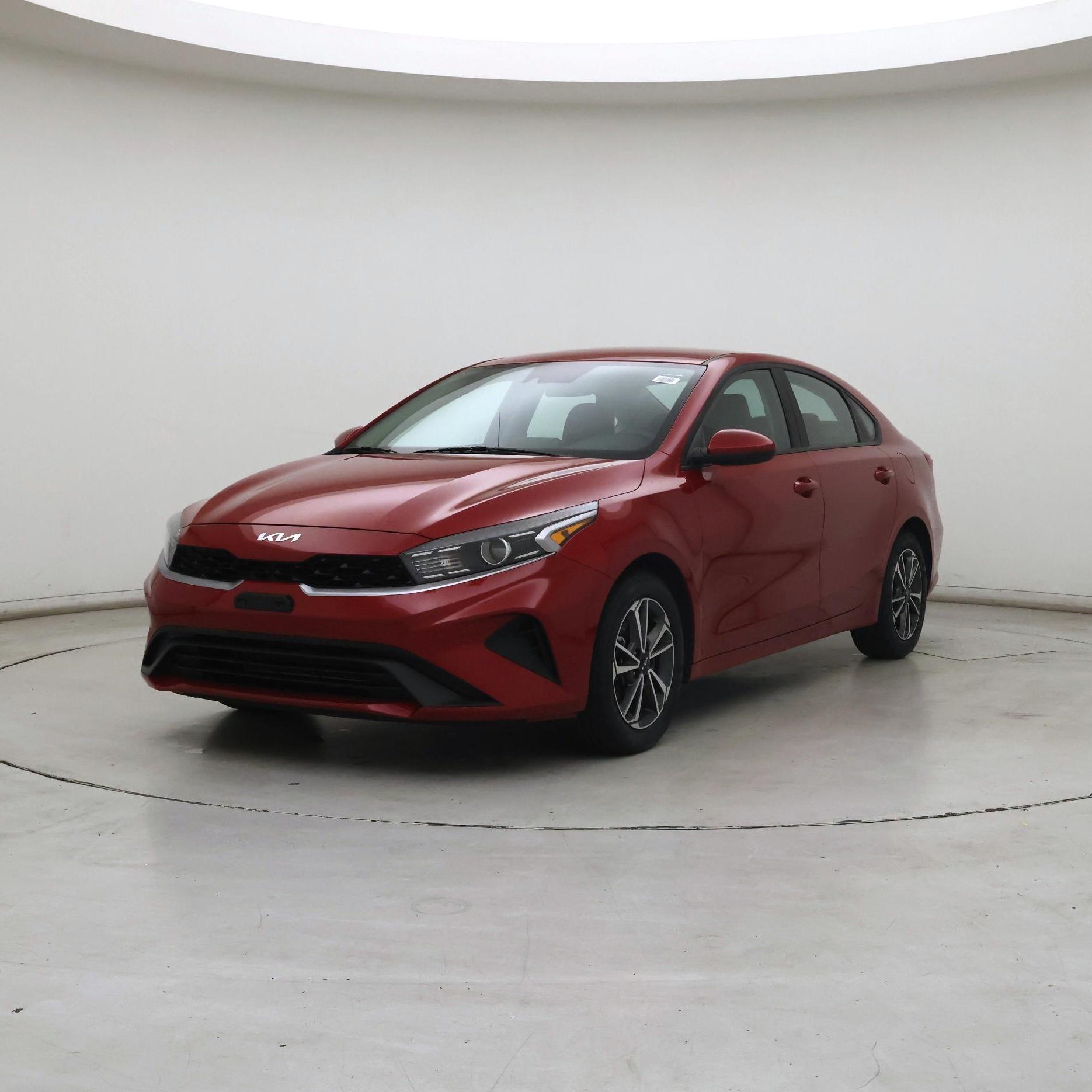 Thumbnail: 2023 Kia Forte - 4