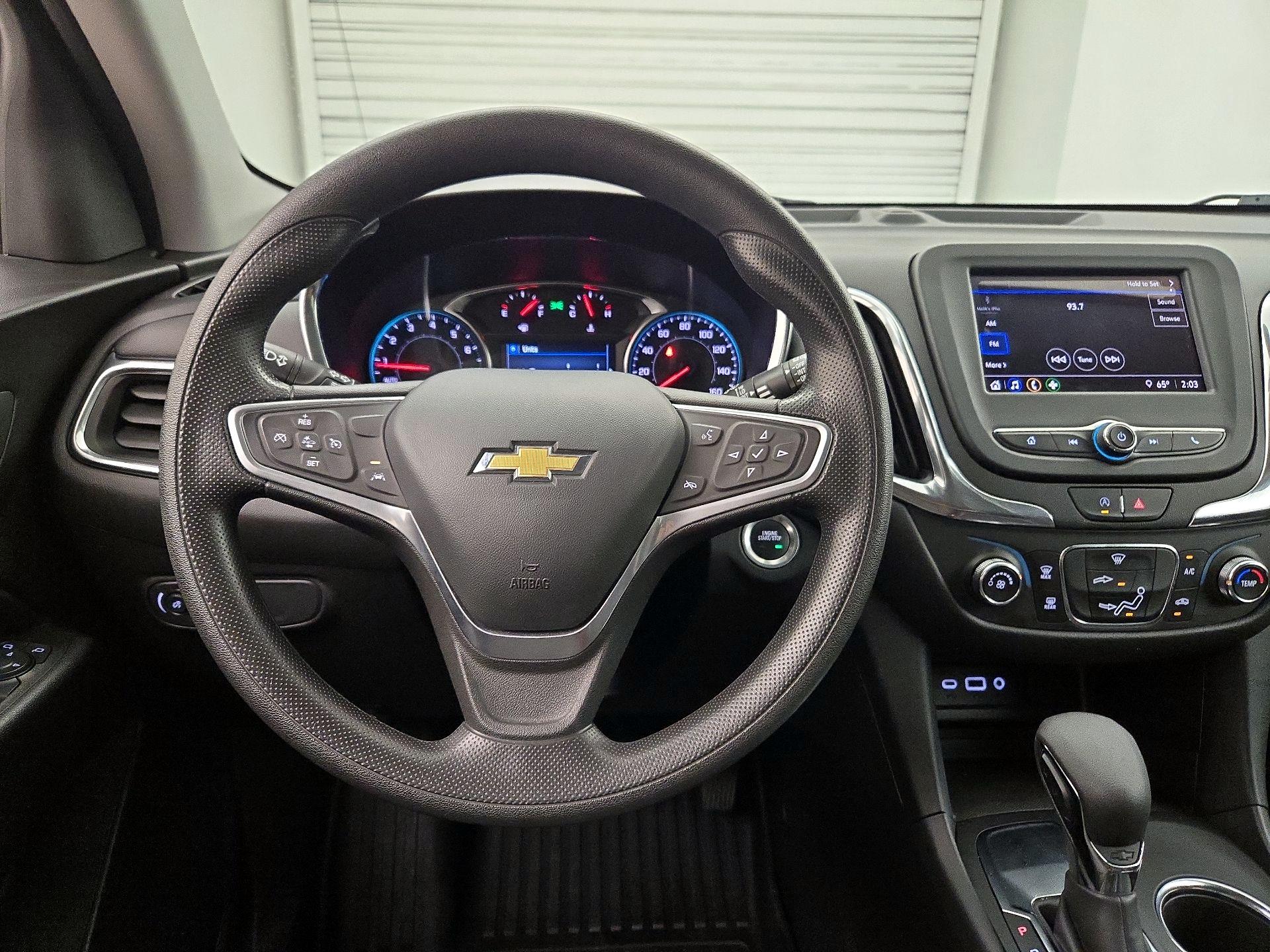 Thumbnail: 2023 Chevrolet Equinox - 10