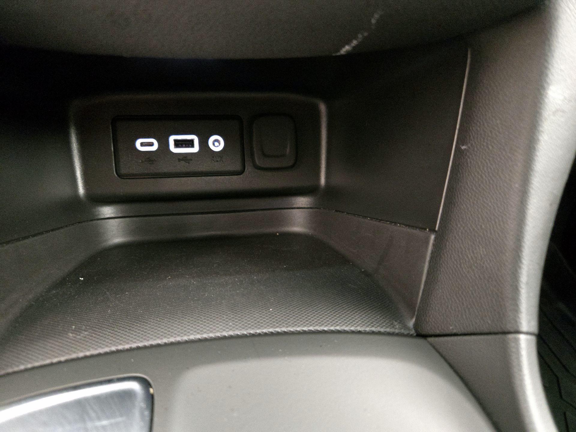 Thumbnail: 2023 Chevrolet Equinox - 18
