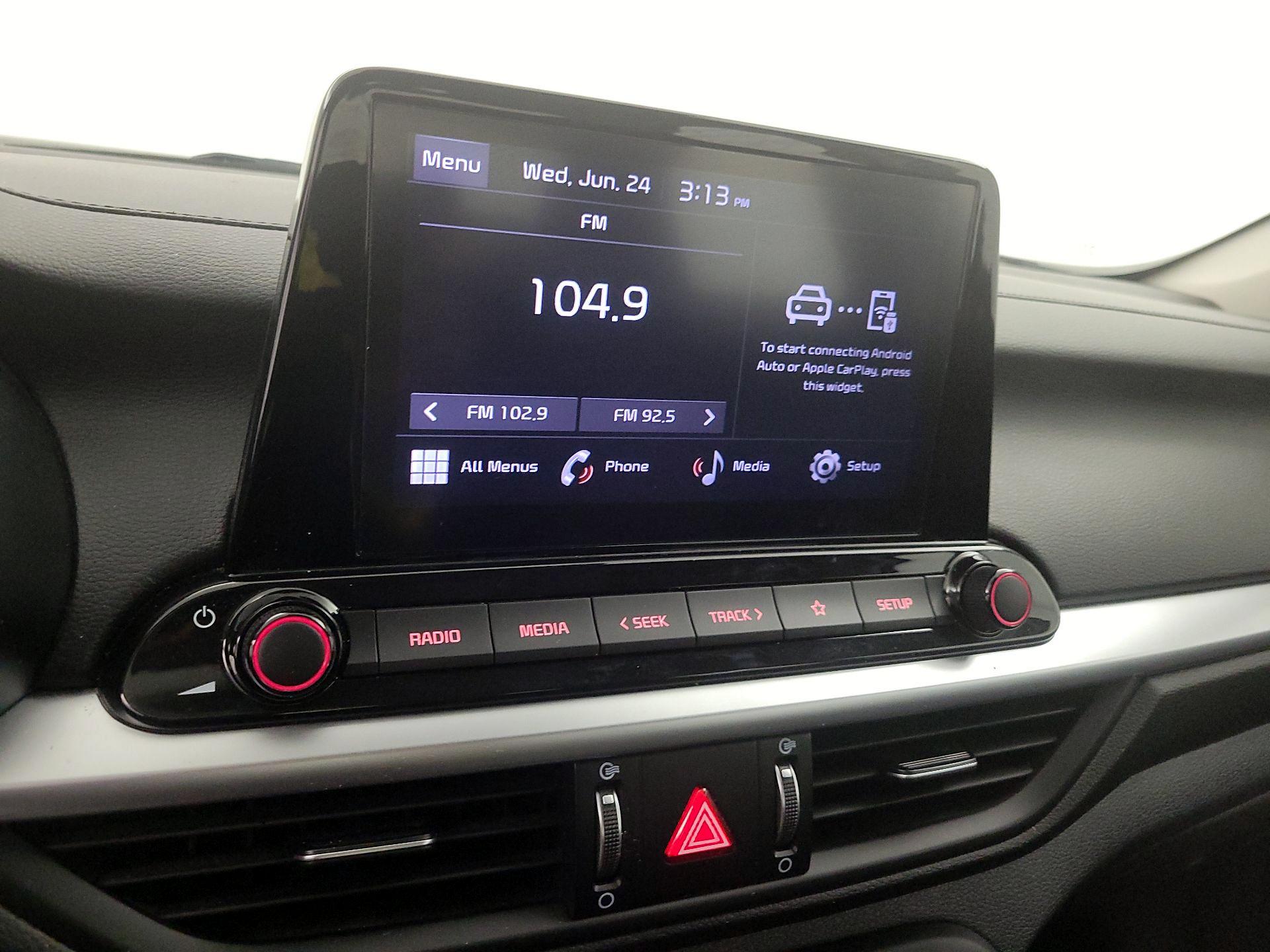 Thumbnail: 2024 Kia Forte - 15