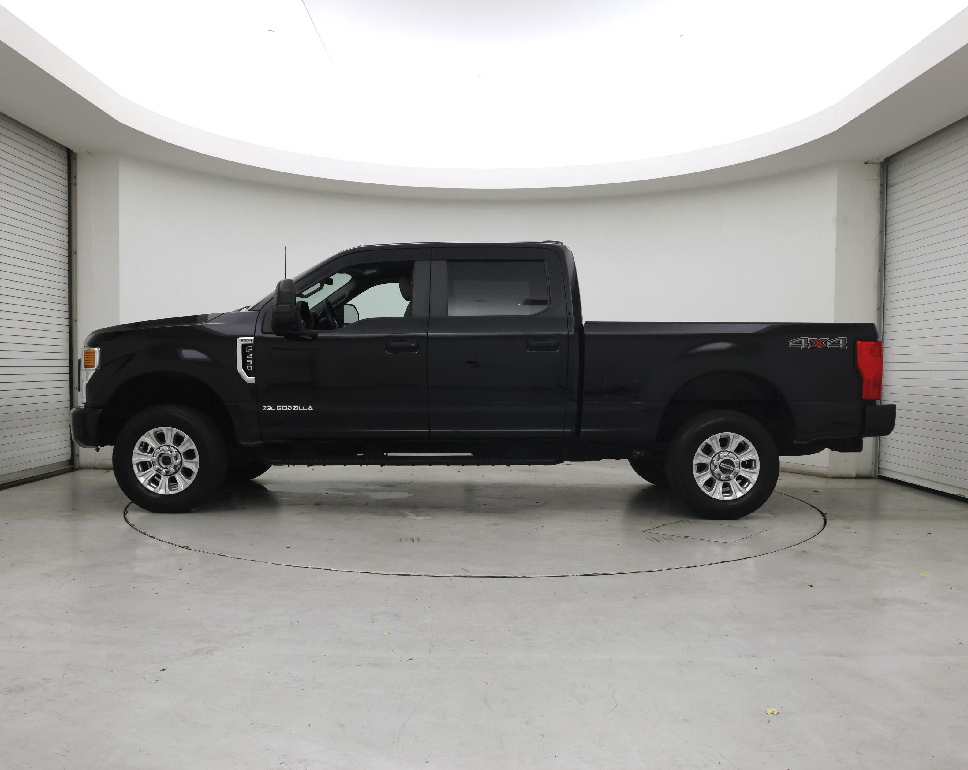 Thumbnail: 2022 Ford F-250 - 3