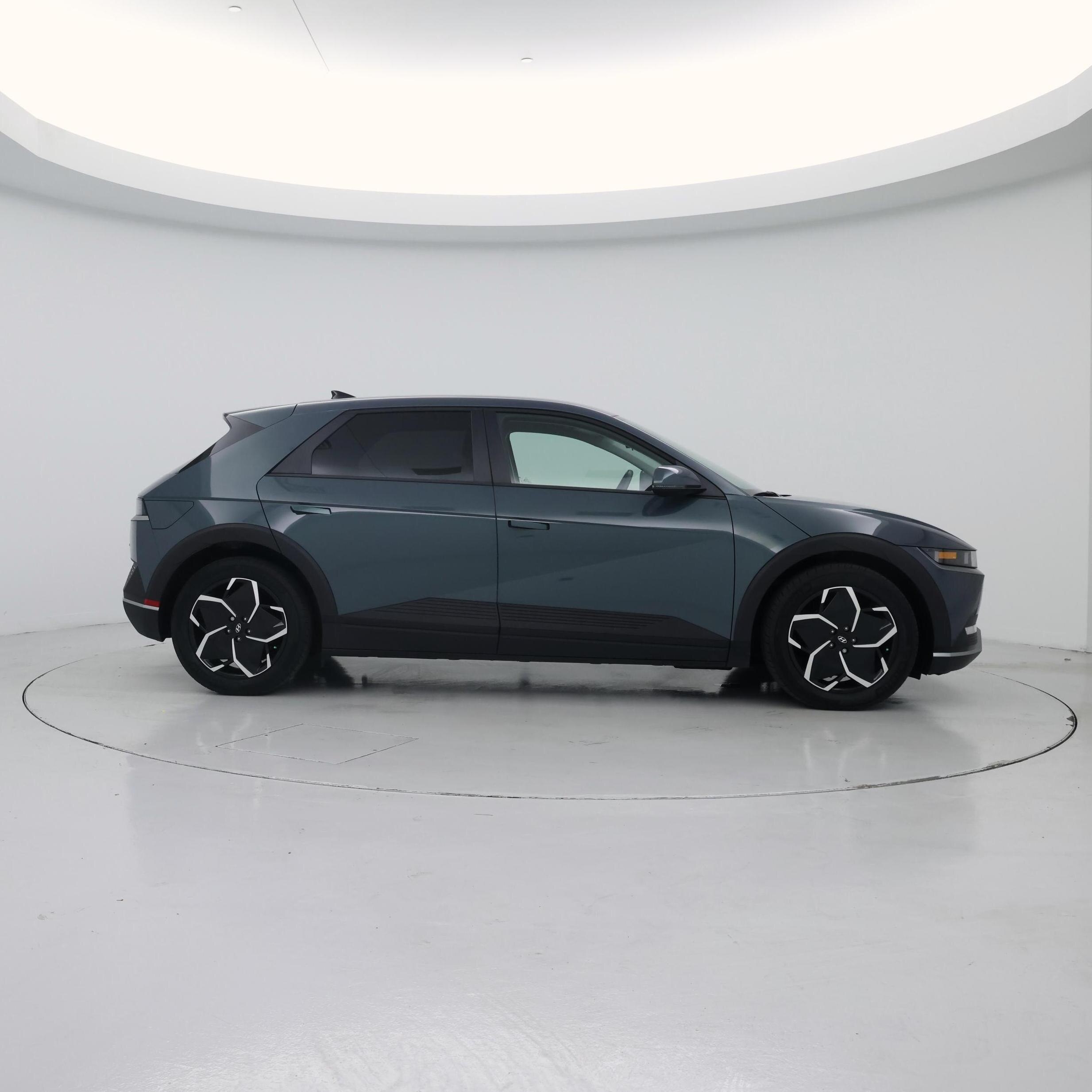Thumbnail: 2024 Hyundai Ioniq 5 - 7