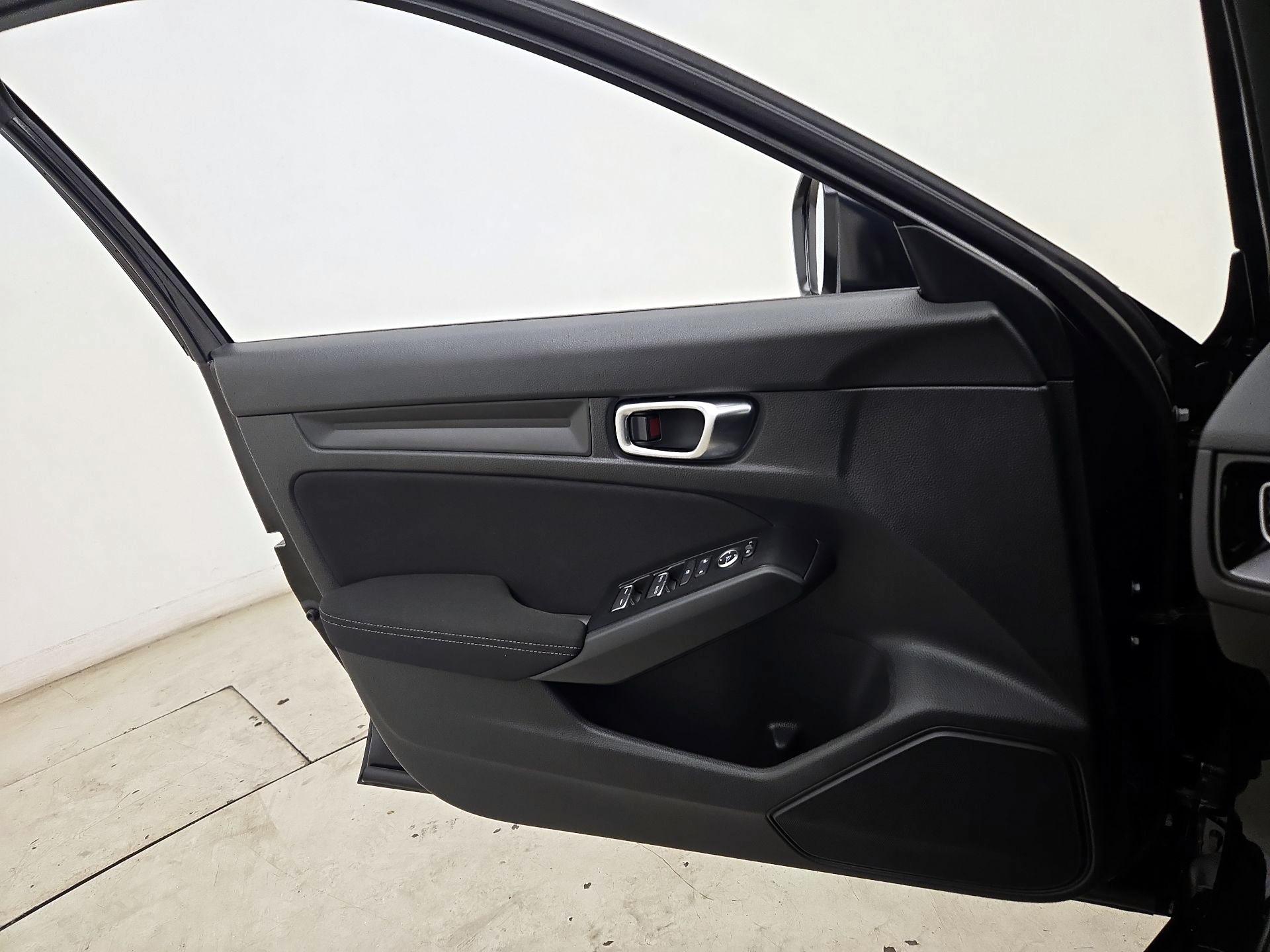 Thumbnail: 2025 Honda Civic - 12