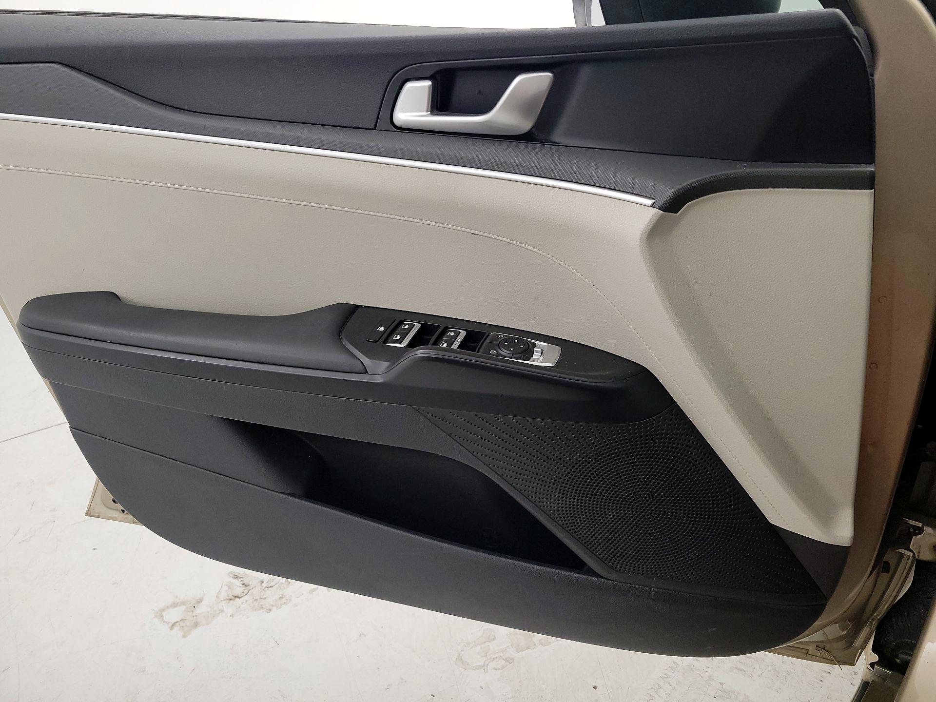 Thumbnail: 2021 Kia K5 - 12