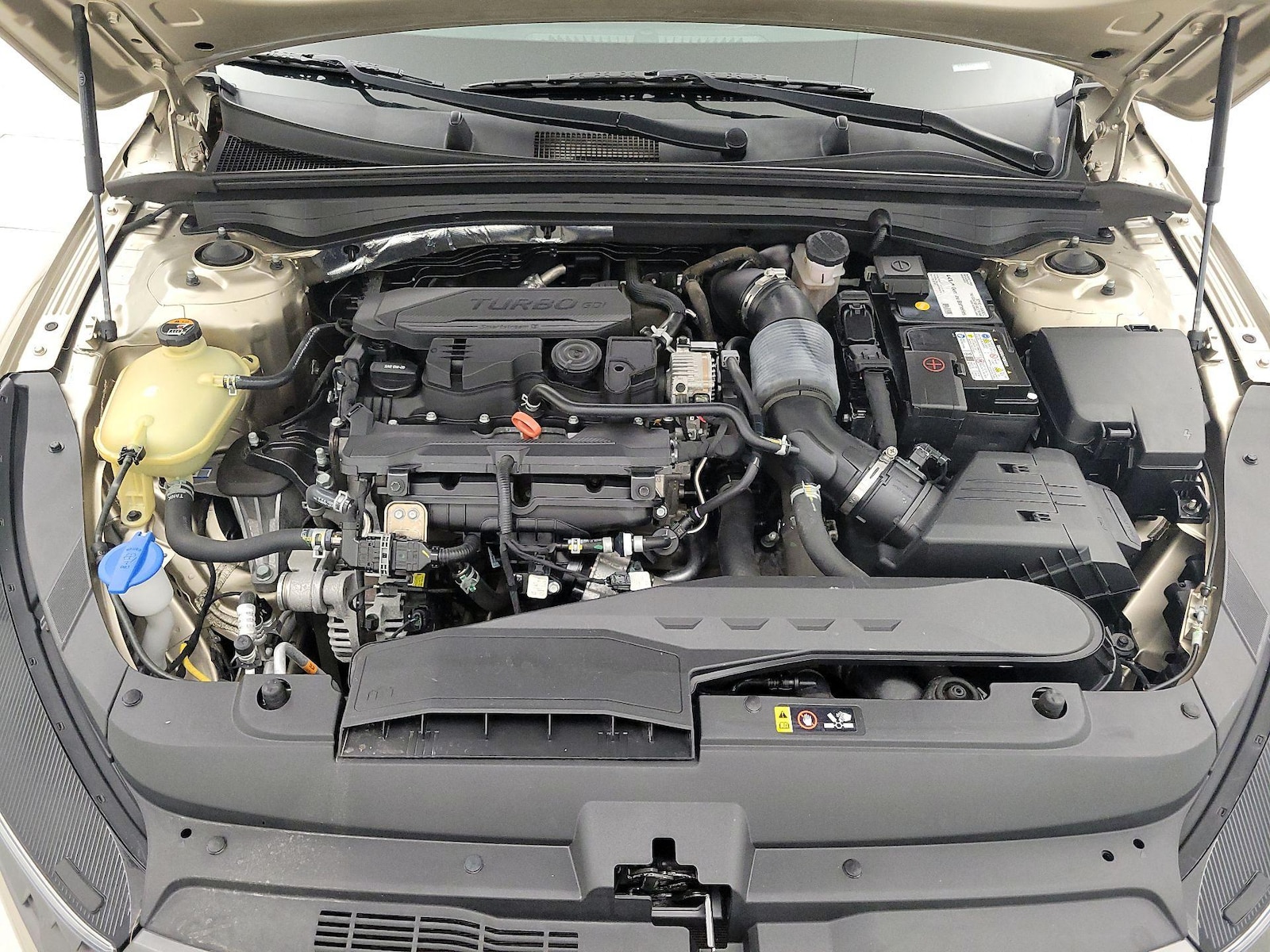 2021 Kia K5 LXS - Photo 22