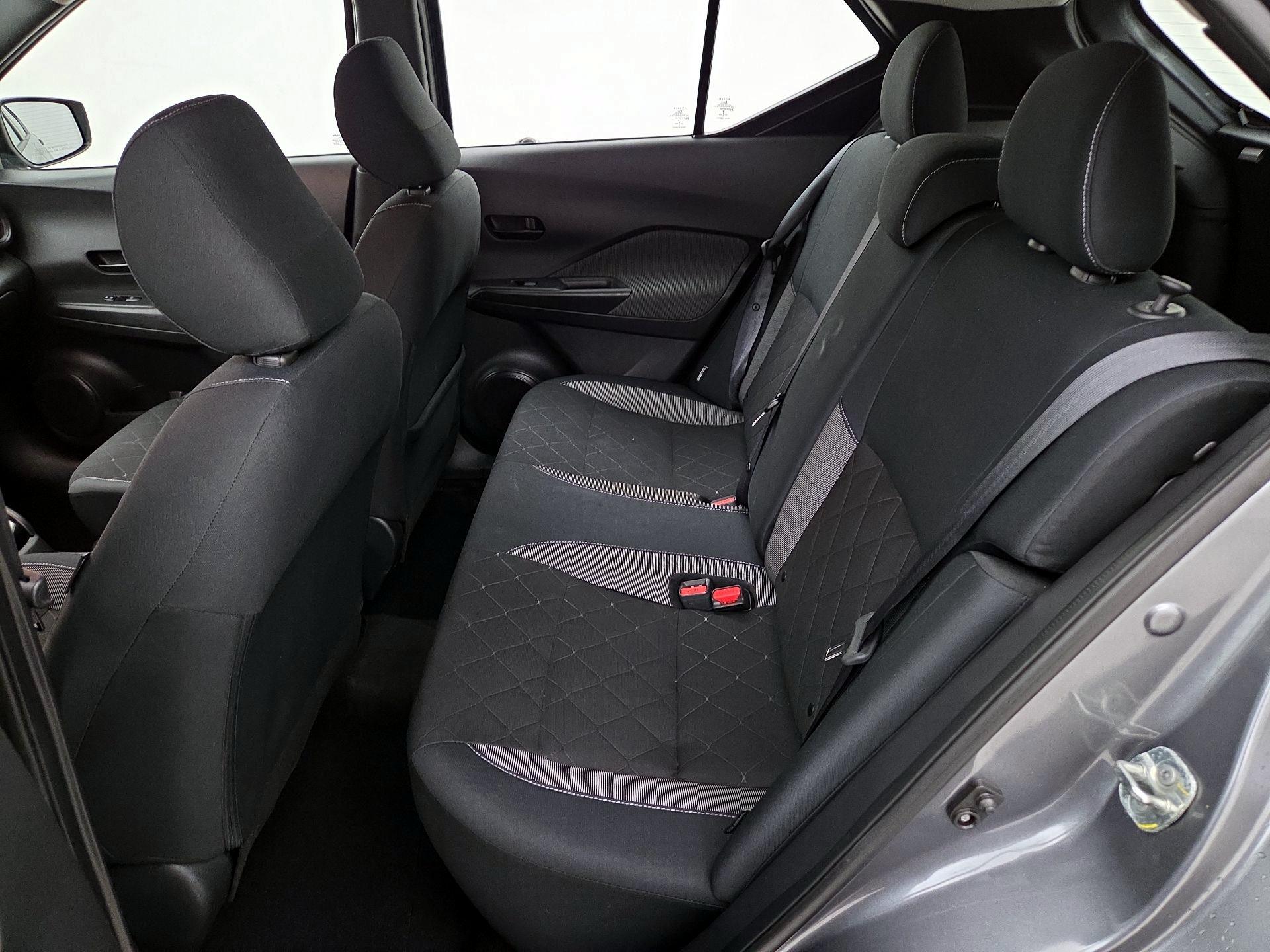 Thumbnail: 2020 Nissan Kicks - 19