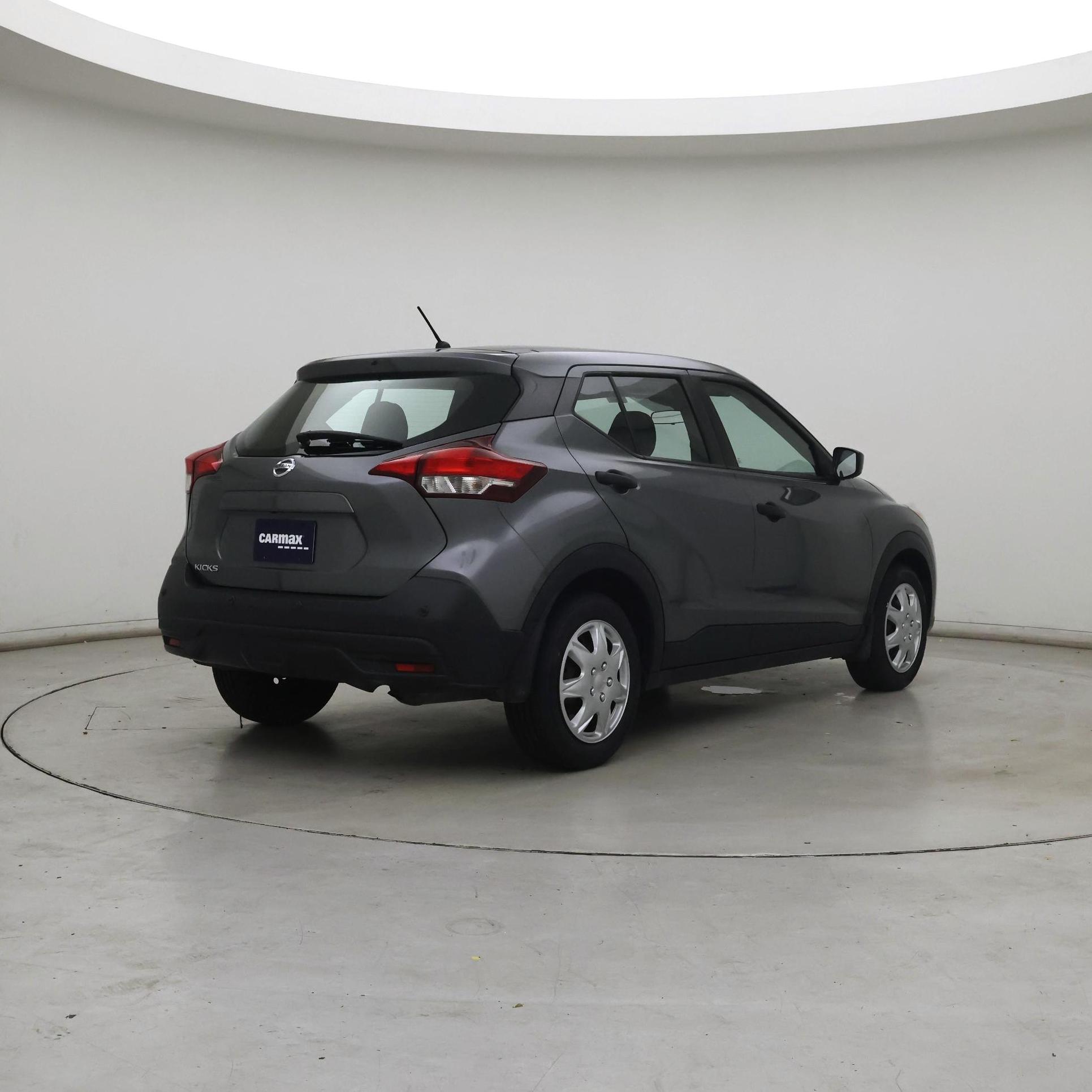 Thumbnail: 2020 Nissan Kicks - 8