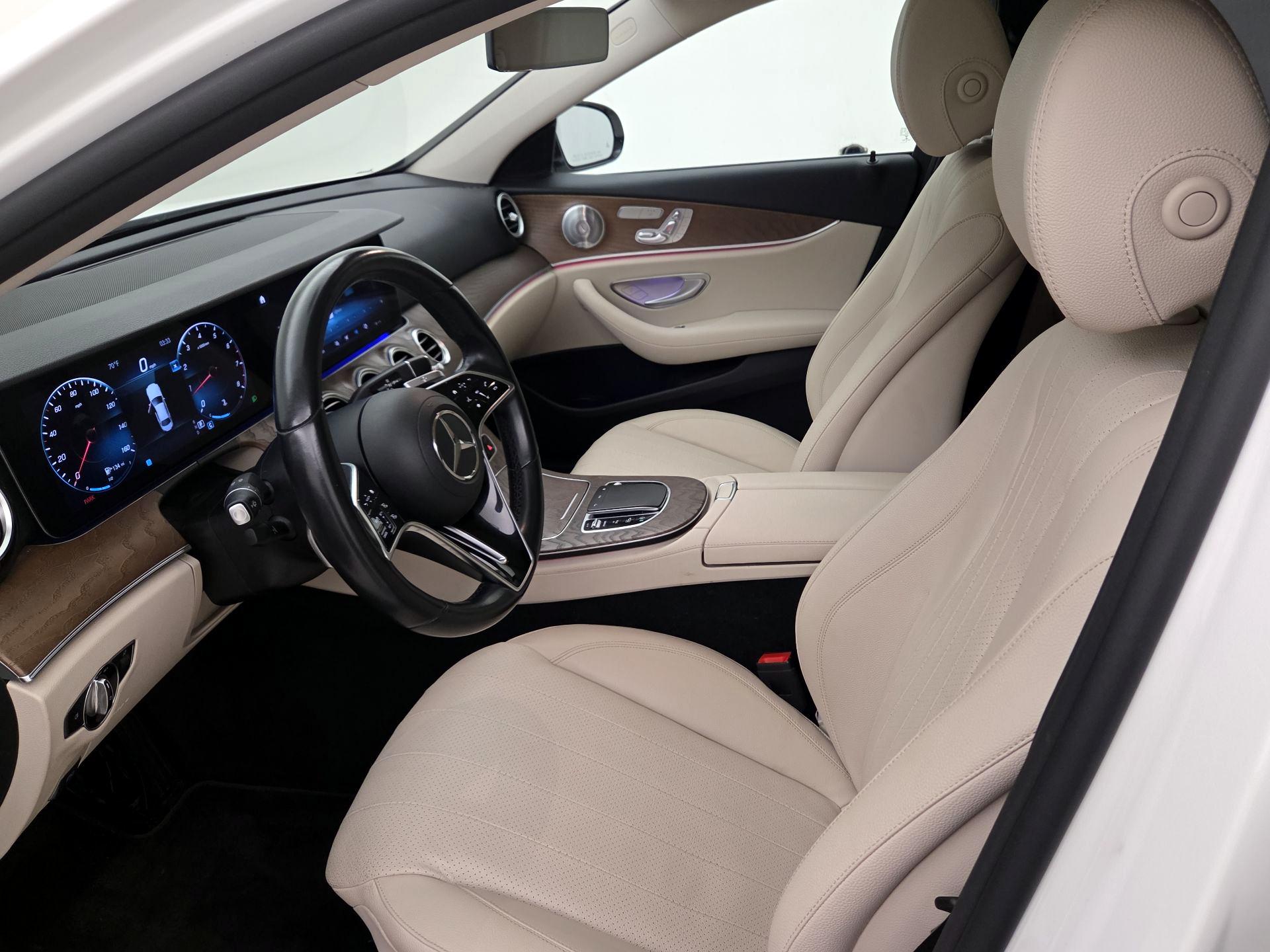 Thumbnail: 2021 Mercedes-Benz E-Class - 11