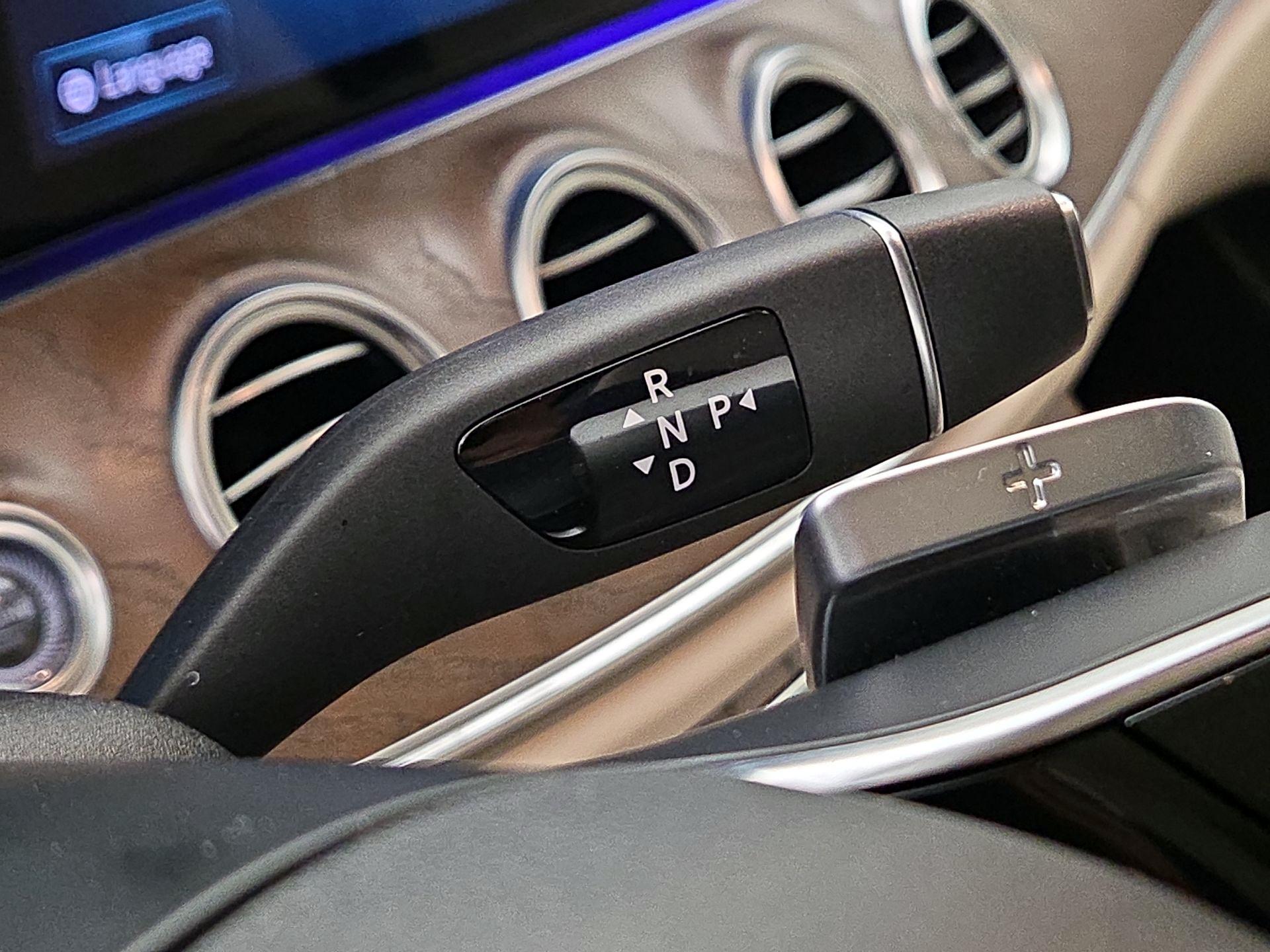 Thumbnail: 2021 Mercedes-Benz E-Class - 17
