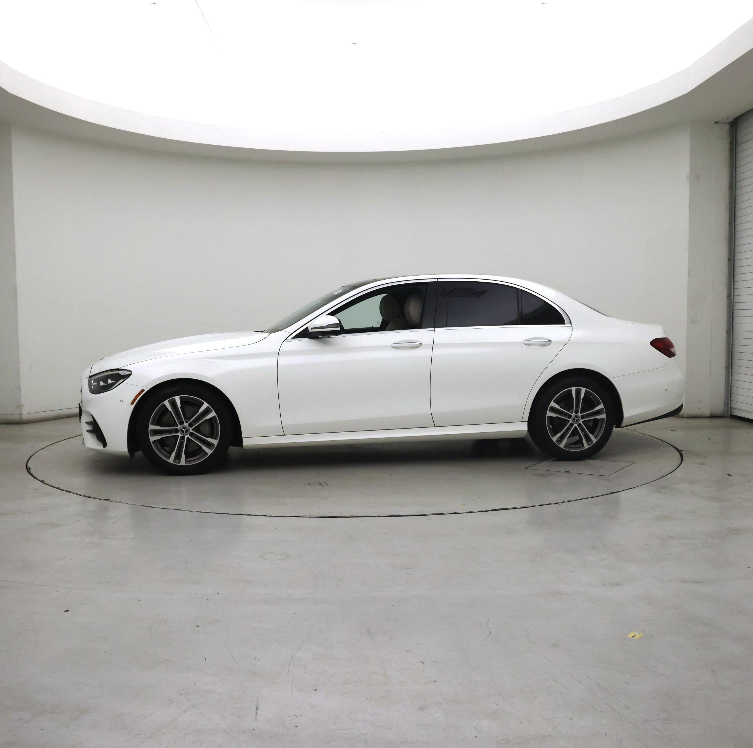 Thumbnail: 2021 Mercedes-Benz E-Class - 3