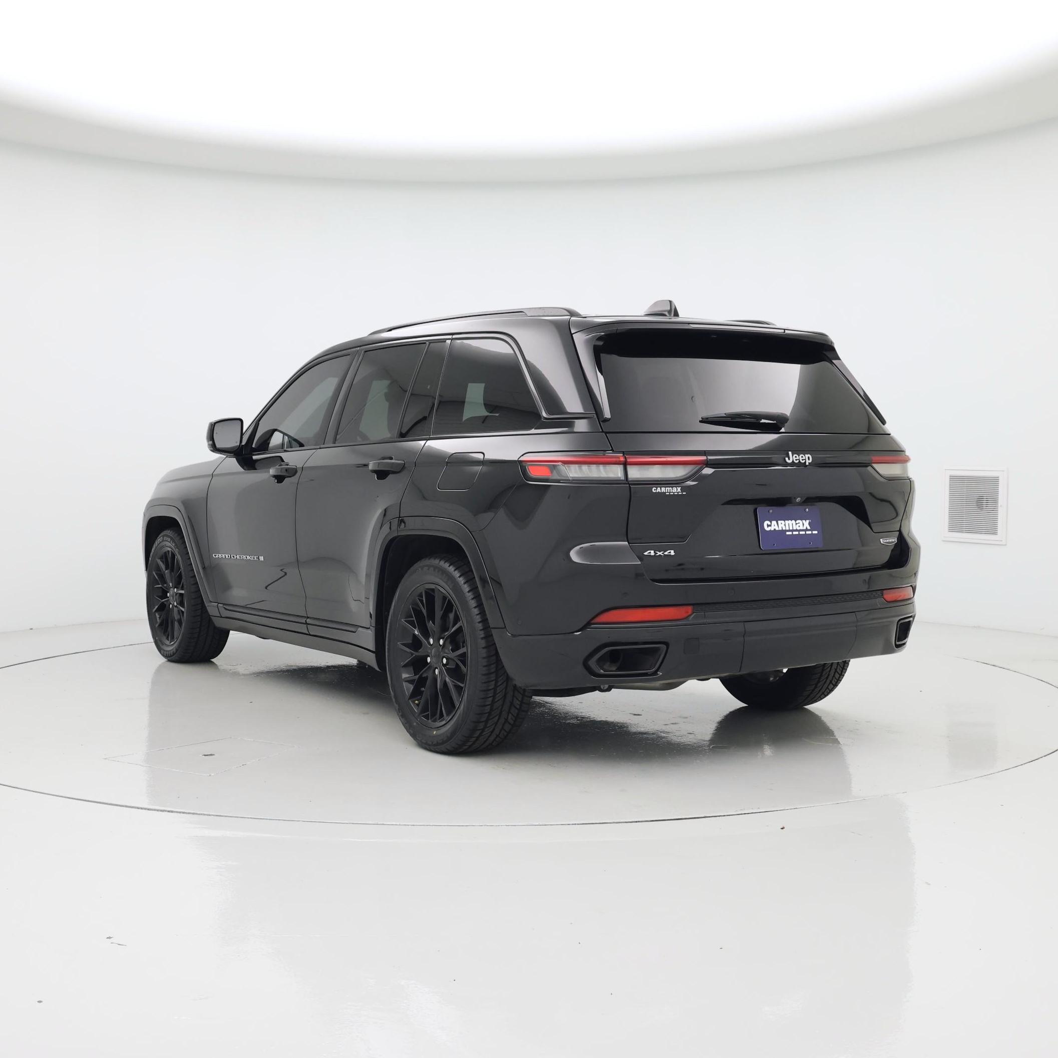 Thumbnail: 2023 Jeep Grand Cherokee - 2